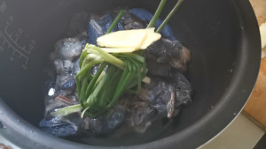 超好喝的板栗乌鸡汤香气扑鼻