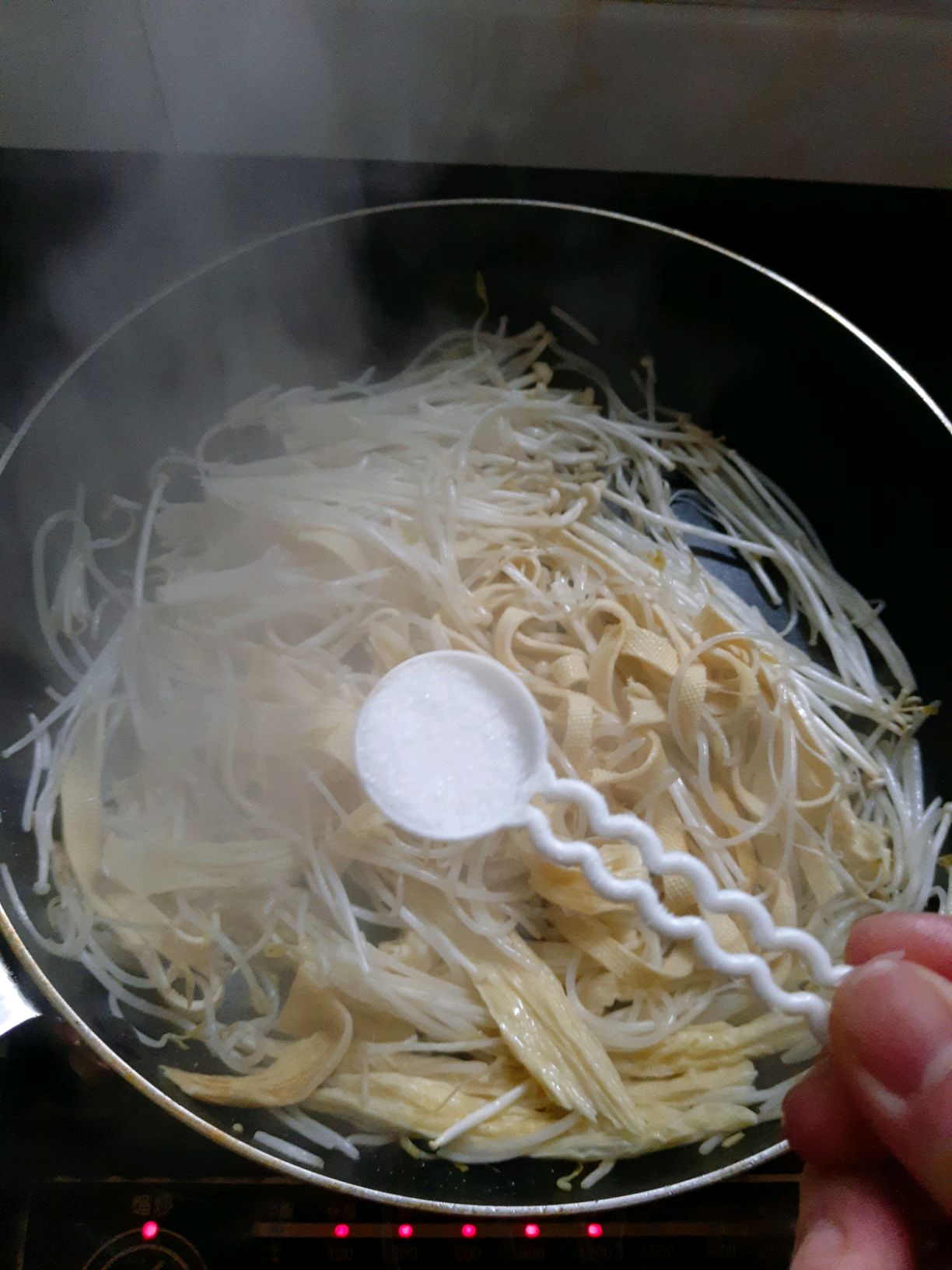 炒合菜