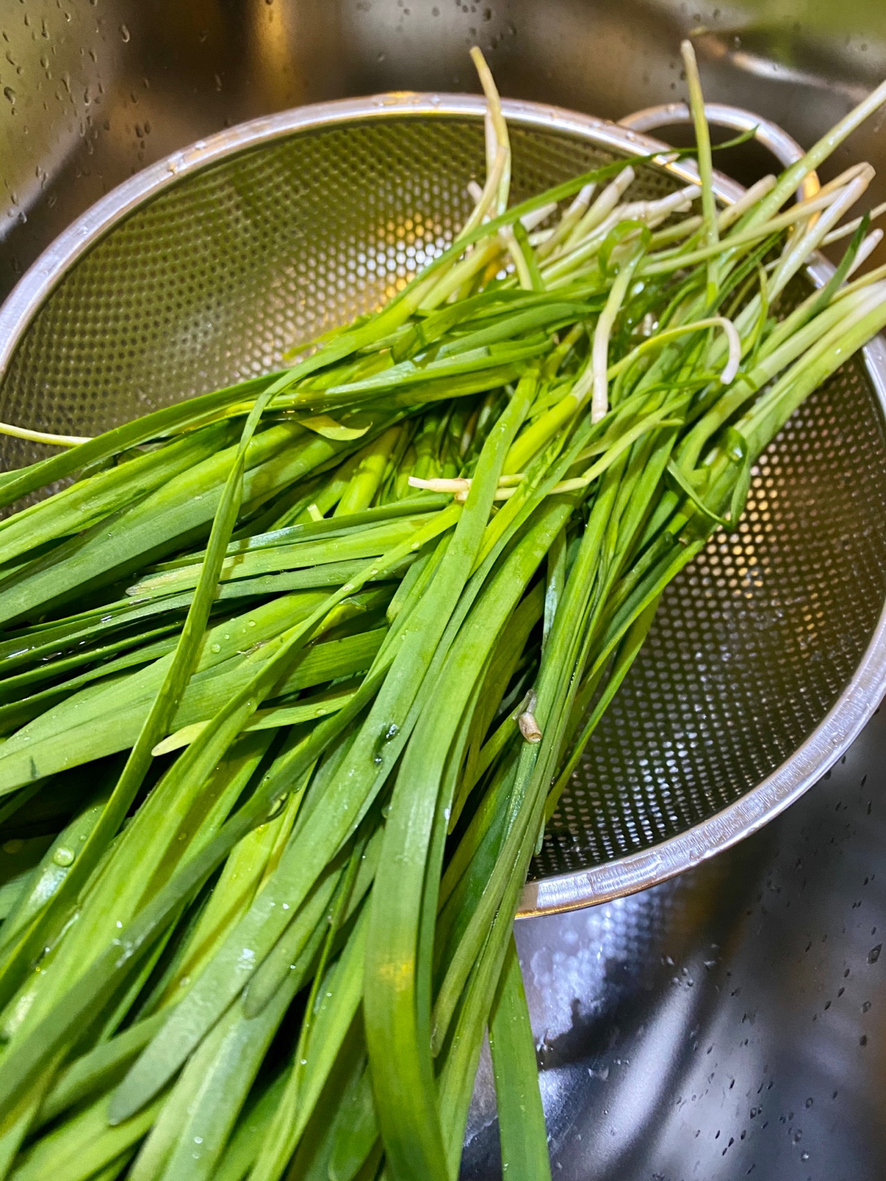 炒合菜(豆芽韭菜胡萝卜版)