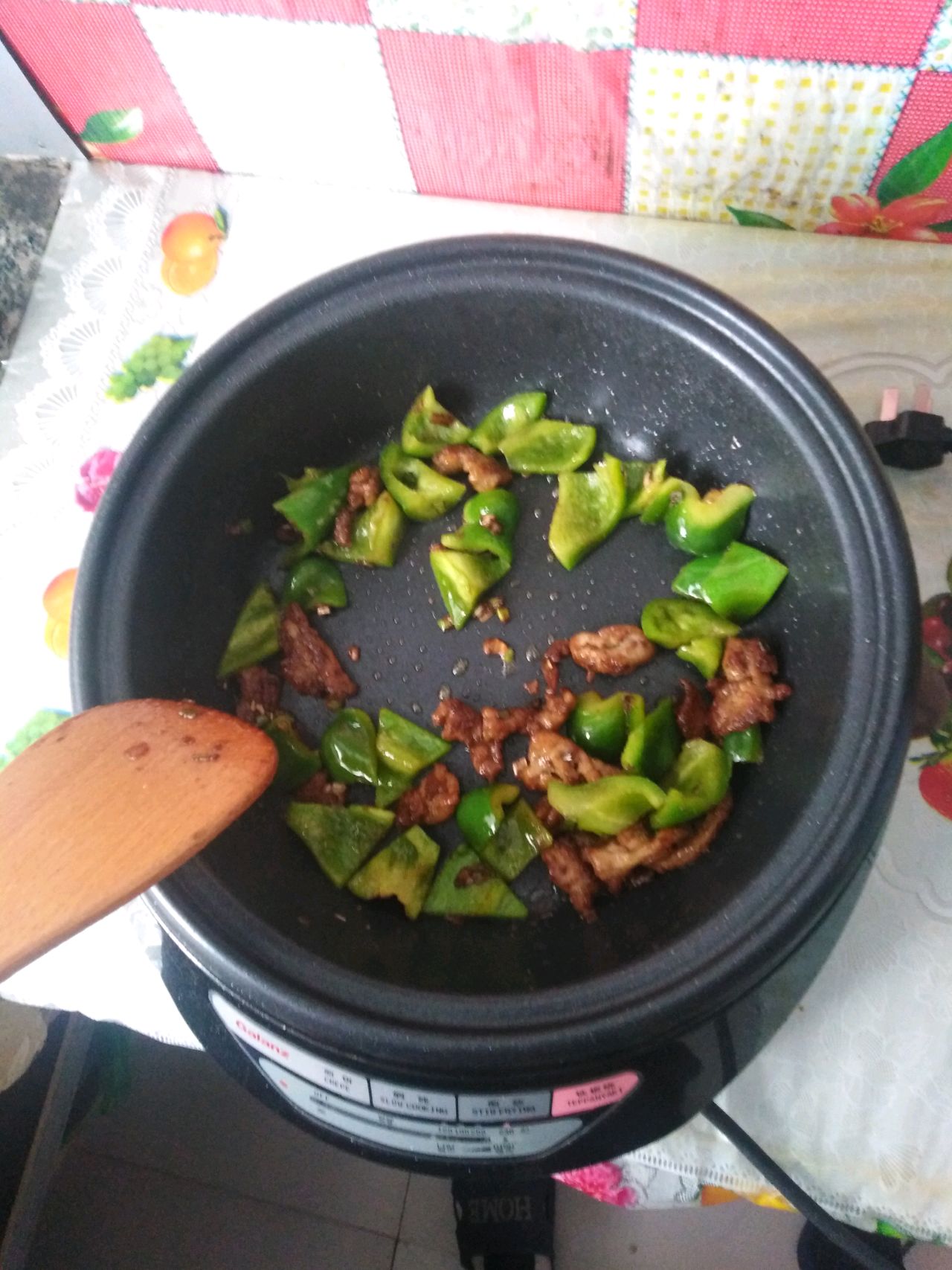 超级好吃的过油肉炒腐竹