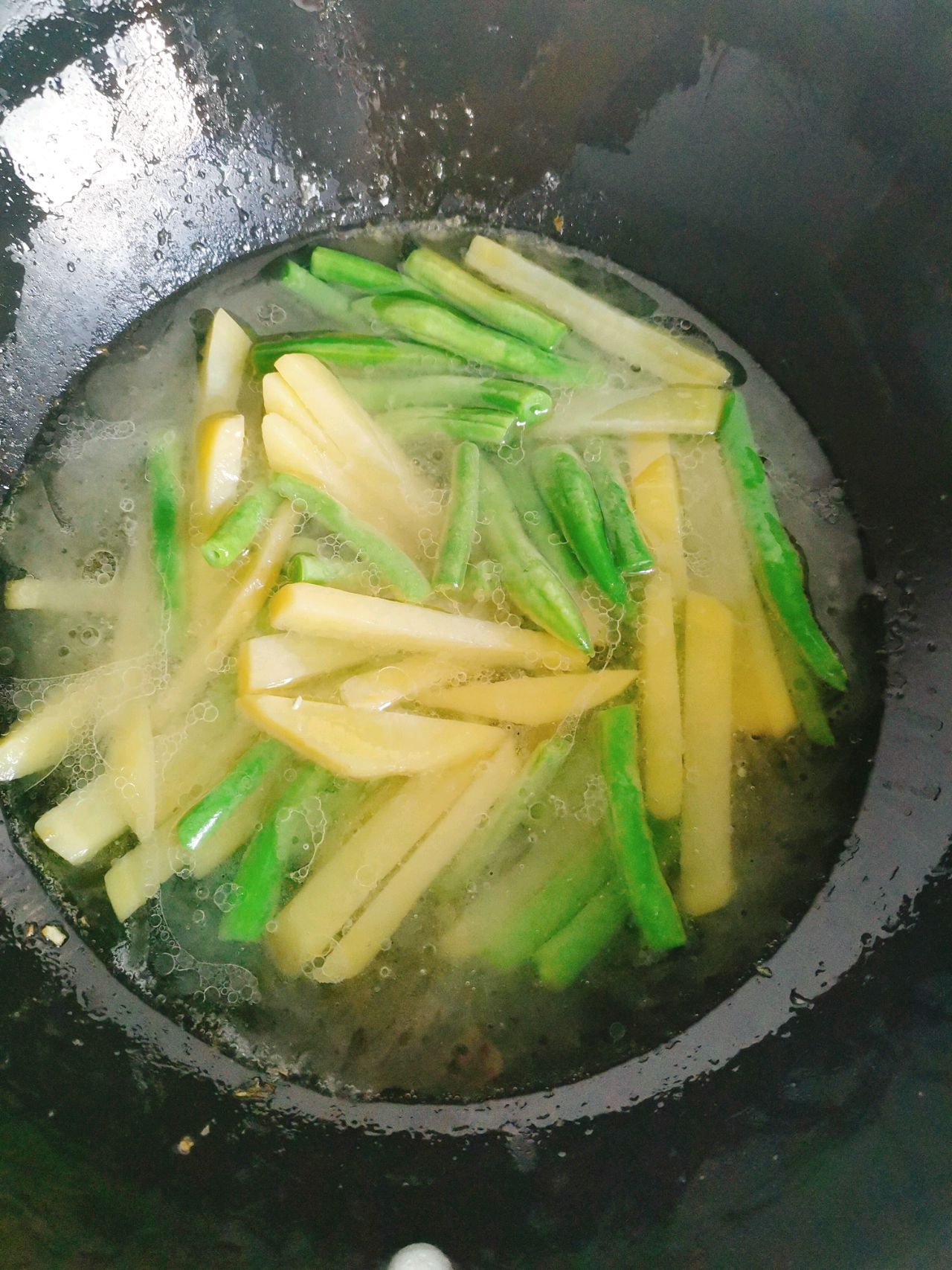 超级简单版—芸豆烧土豆