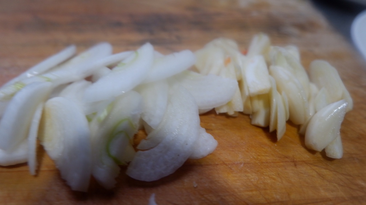 超级简单的蚝油香菇油菜