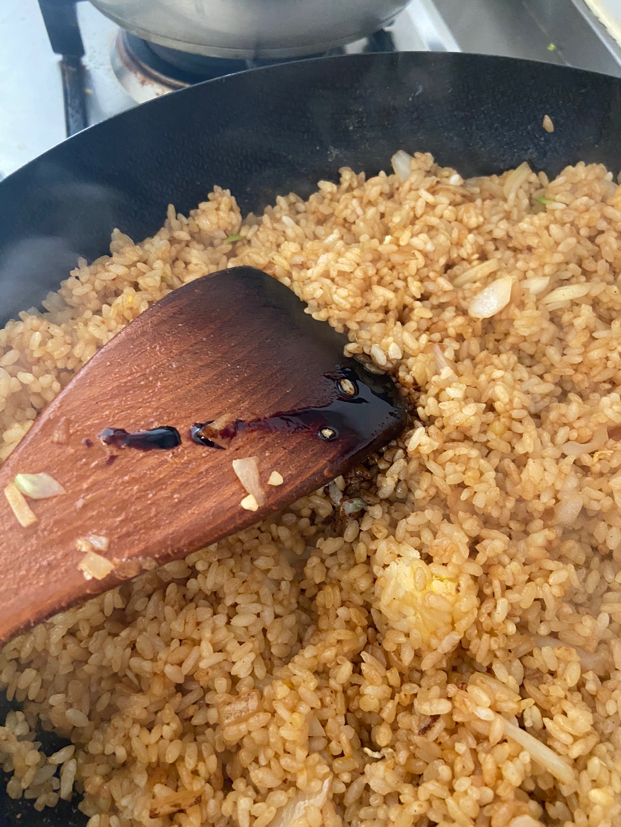 超级简单的酱油炒饭