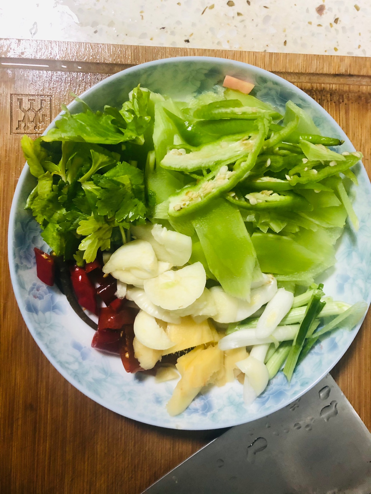 超级嫩泡椒猪肝