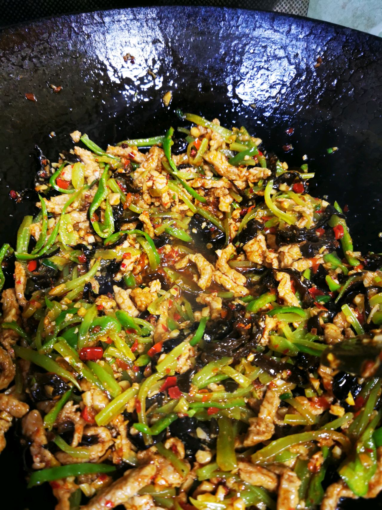 超级下饭菜，没有鱼的～鱼香肉丝