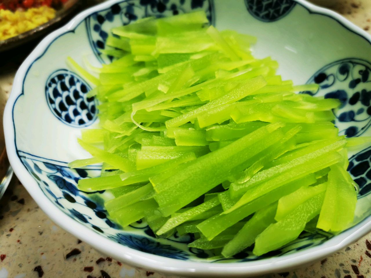 超级下饭菜，没有鱼的～鱼香肉丝