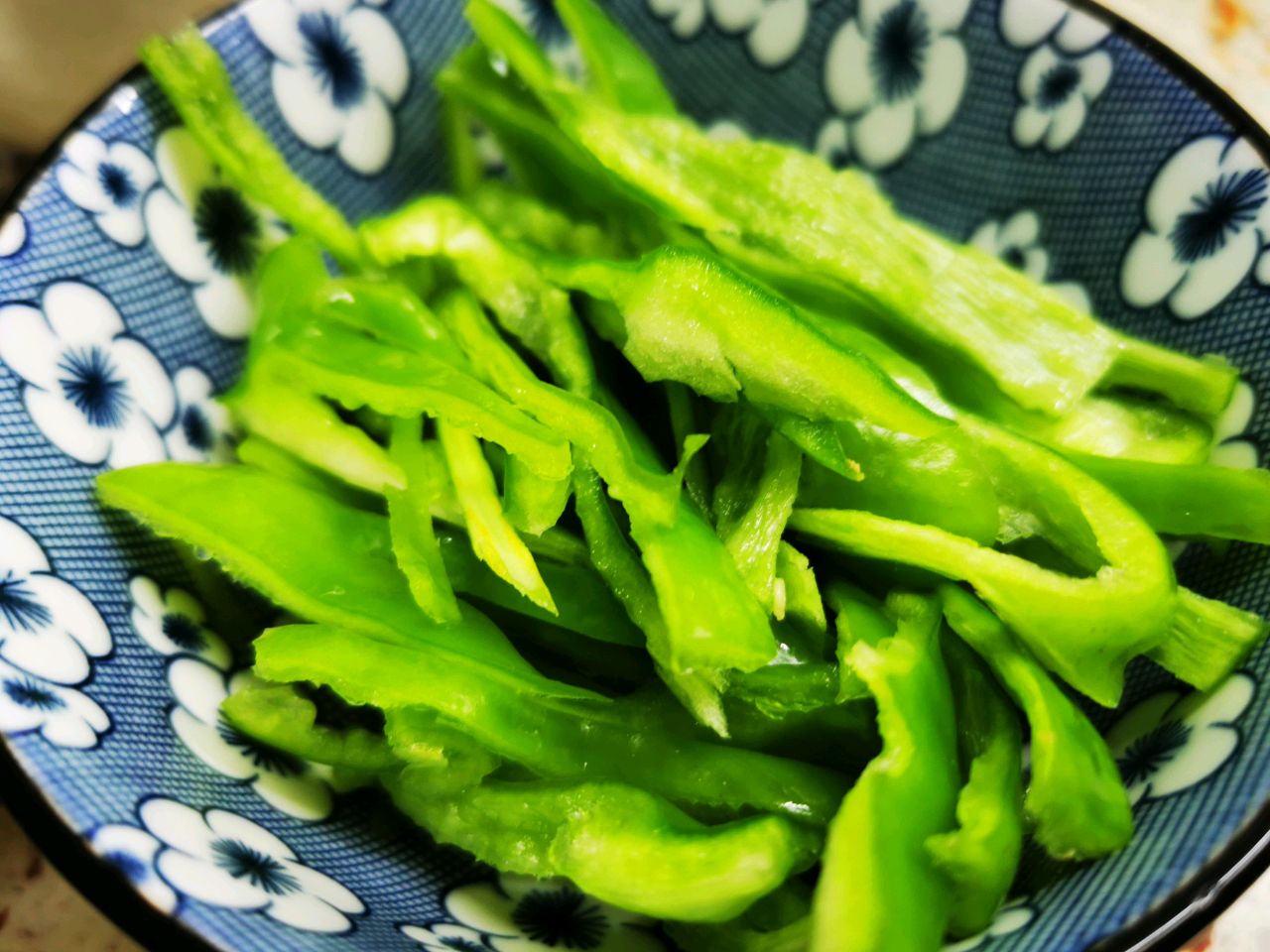 超级下饭菜，没有鱼的～鱼香肉丝