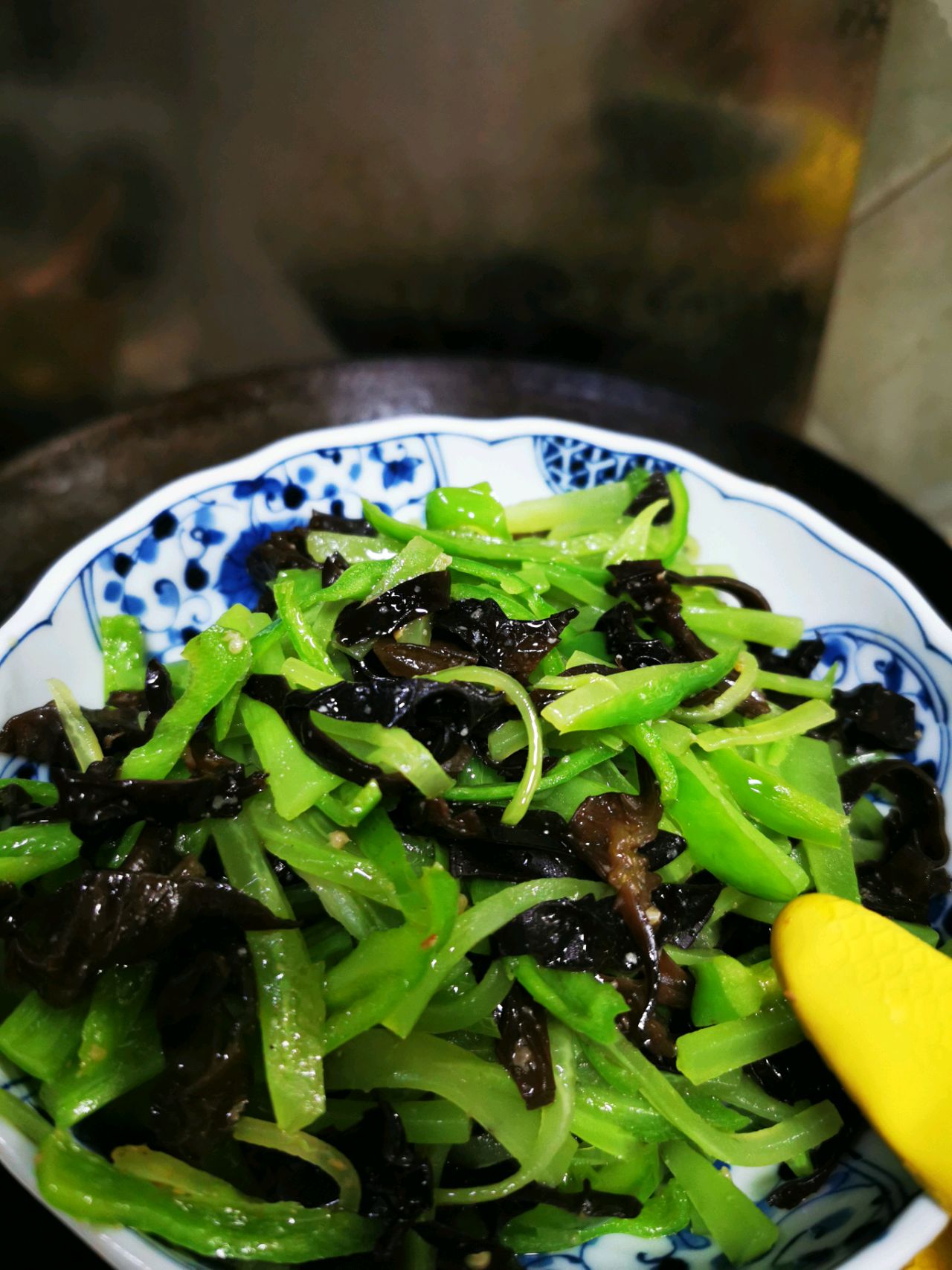超级下饭菜，没有鱼的～鱼香肉丝