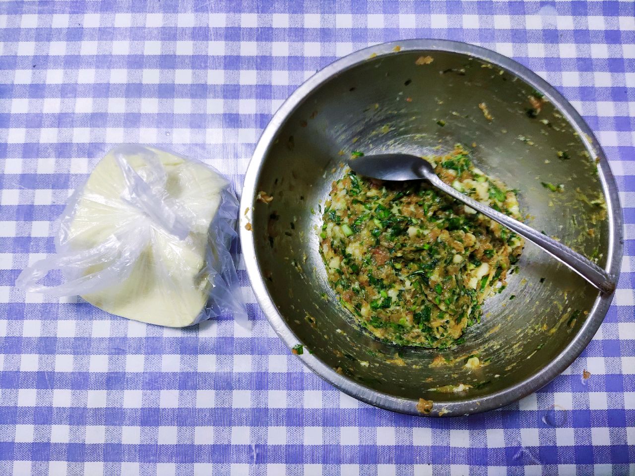 超级正的韭菜鲜肉云吞