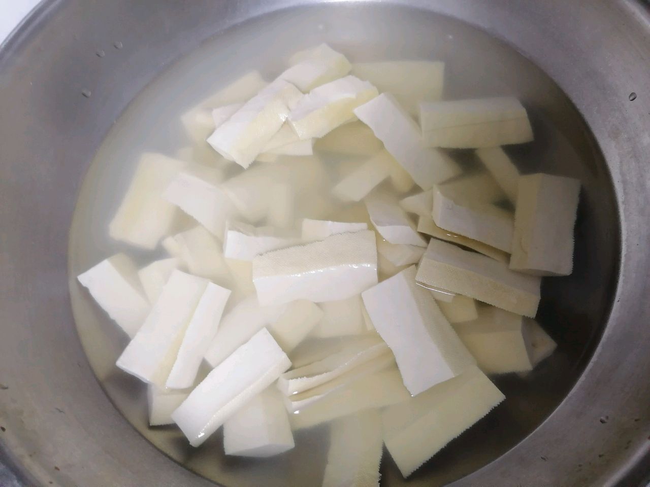 炒鸡汁白豆干