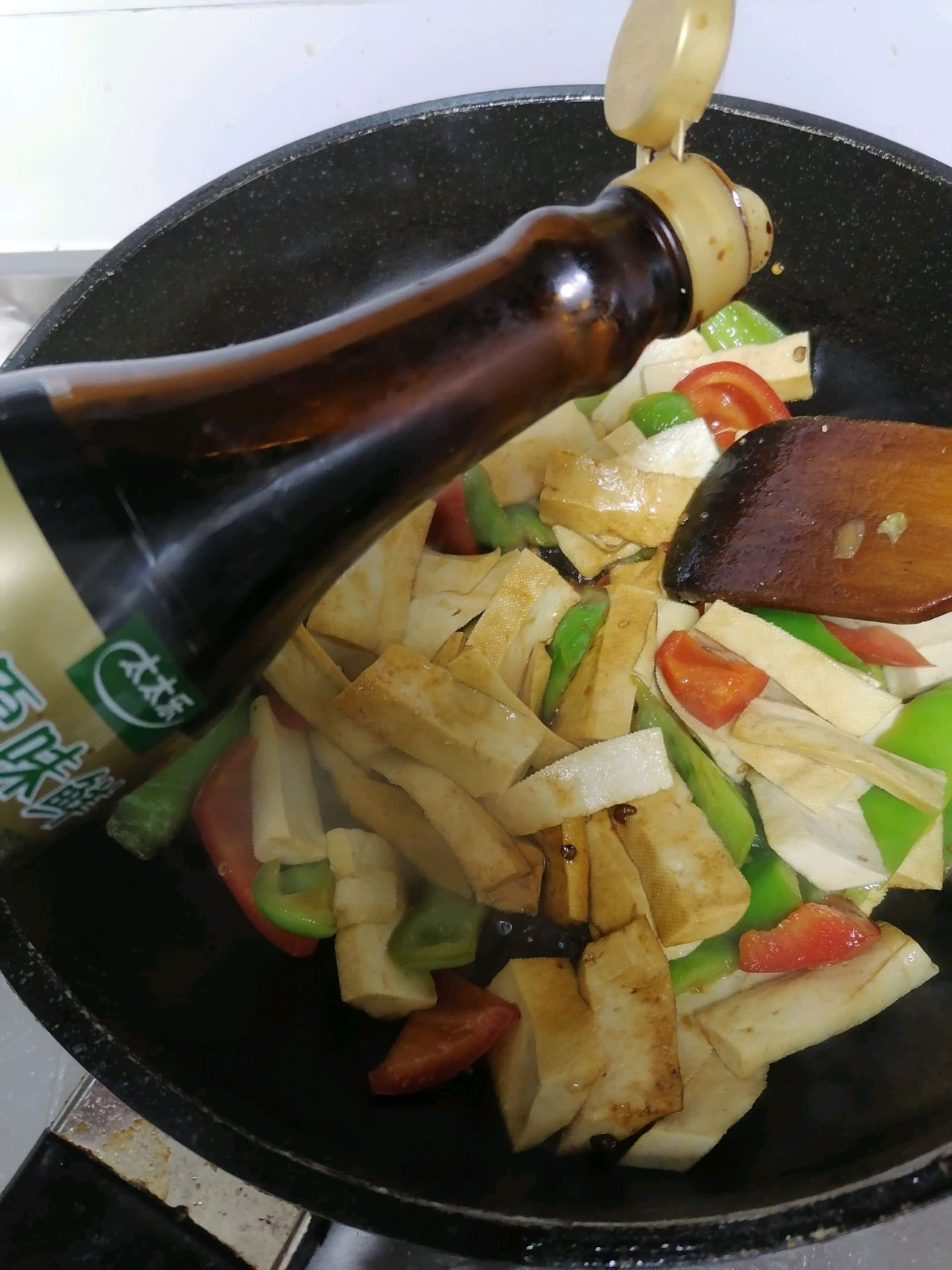 炒鸡汁白豆干