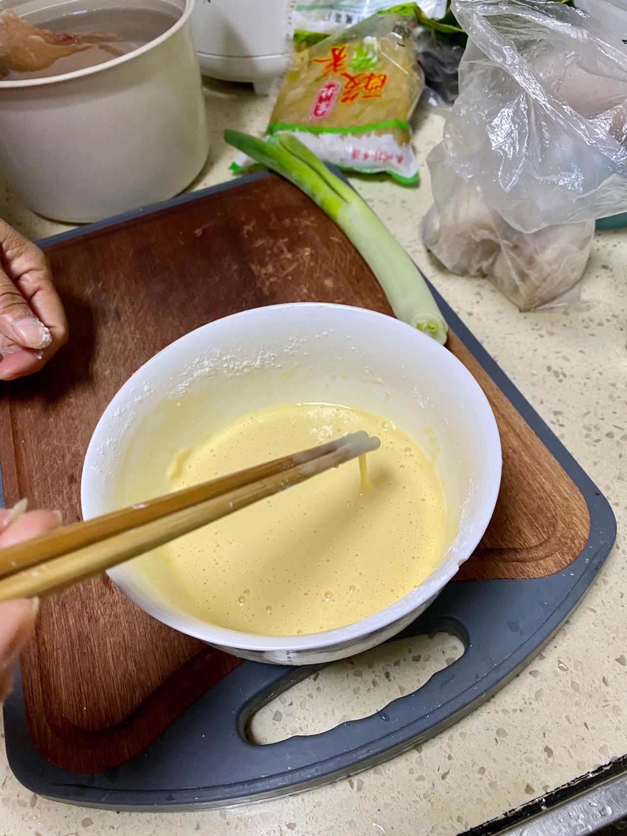超简单的椒盐蘑菇
