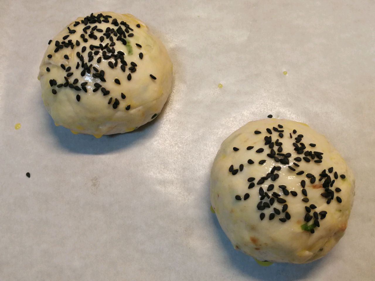 超简单的～手抓饼蛋黄酥