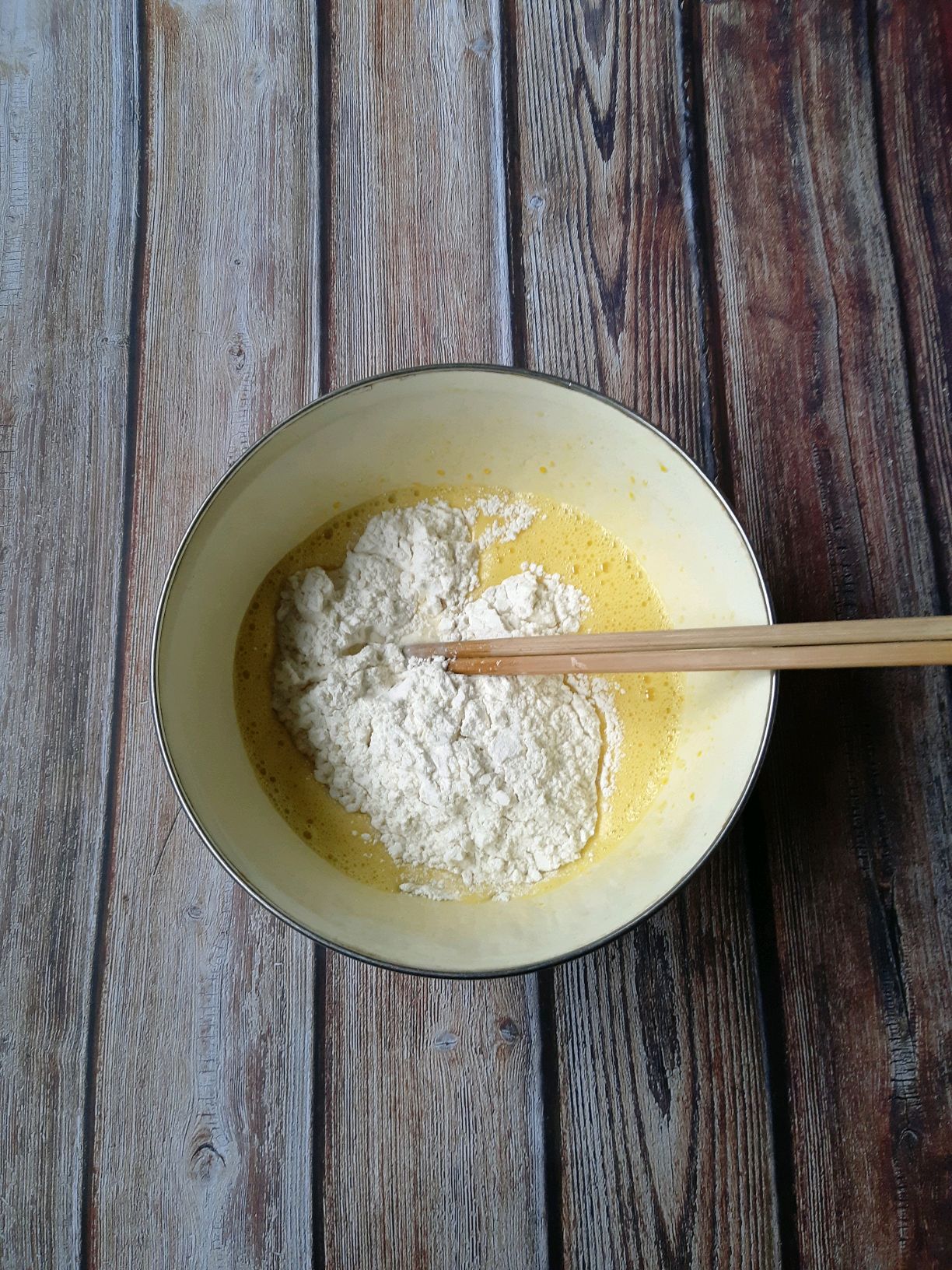 超简单的原味松饼