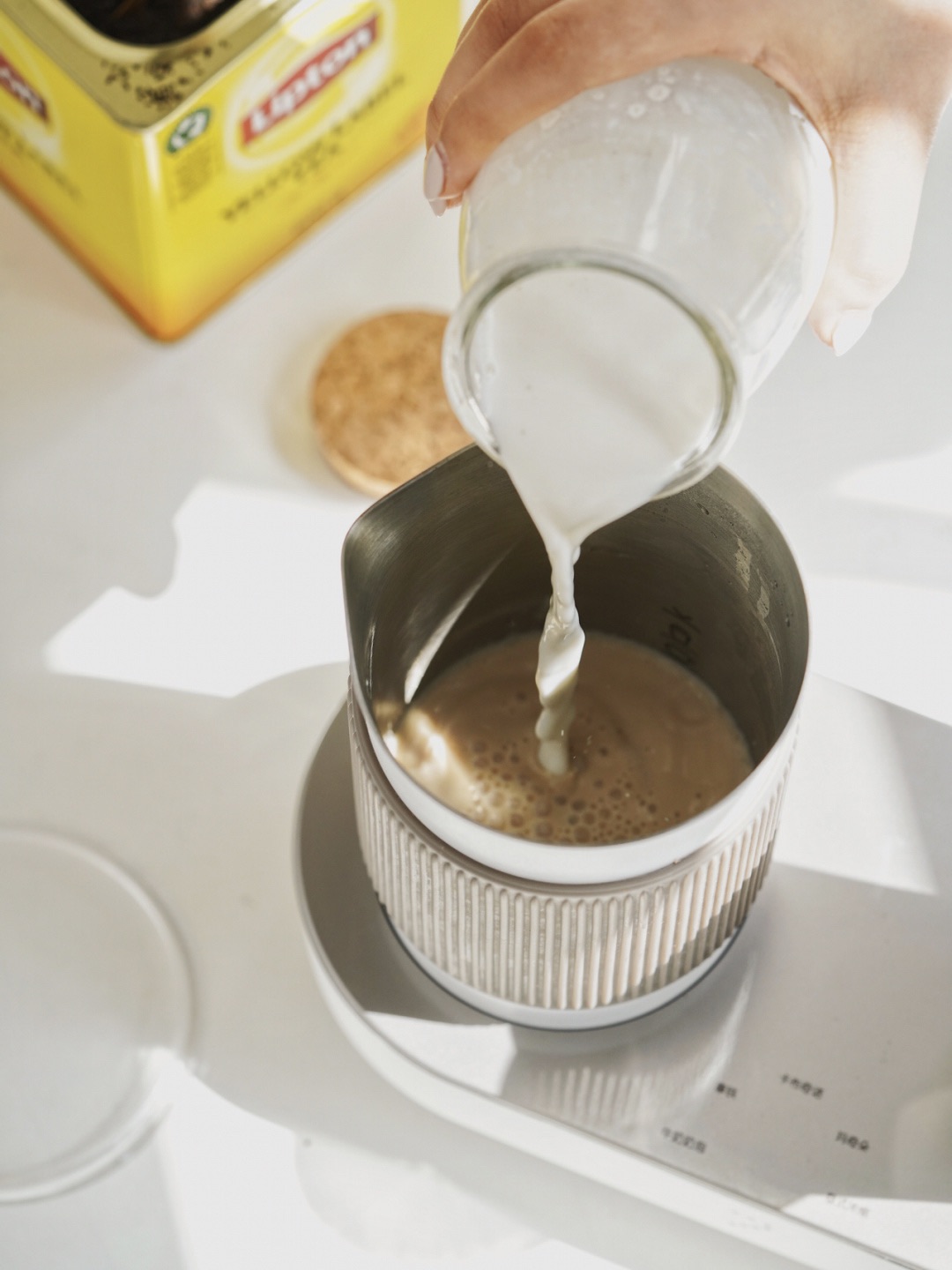 超简单自制红茶拿铁☕️好喝过外卖