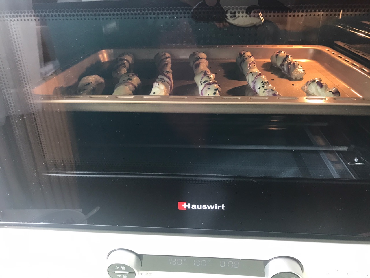 超快手的的紫薯扭扭酥