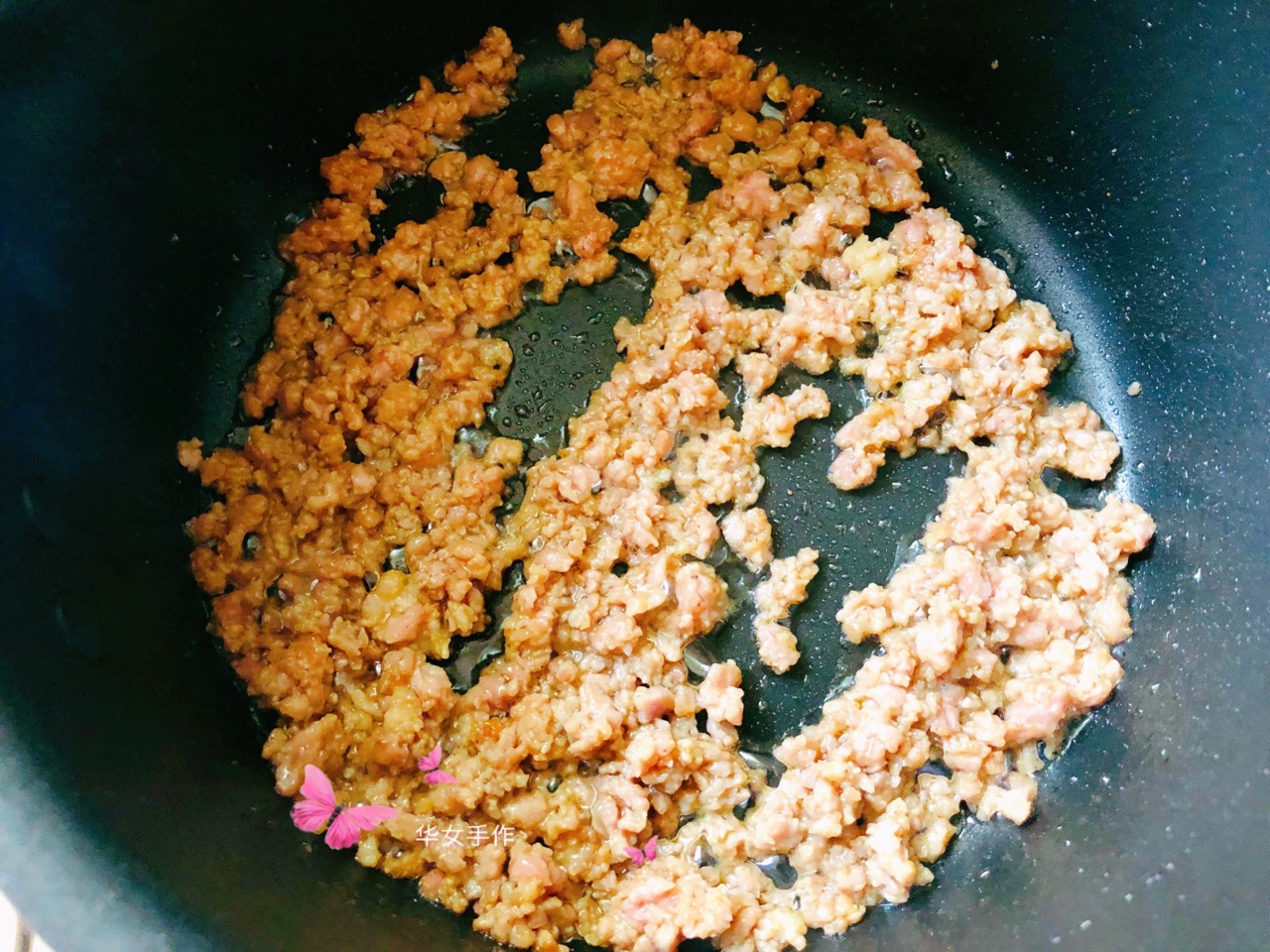 超嫩滑鲜香的肉末鸡蛋羹