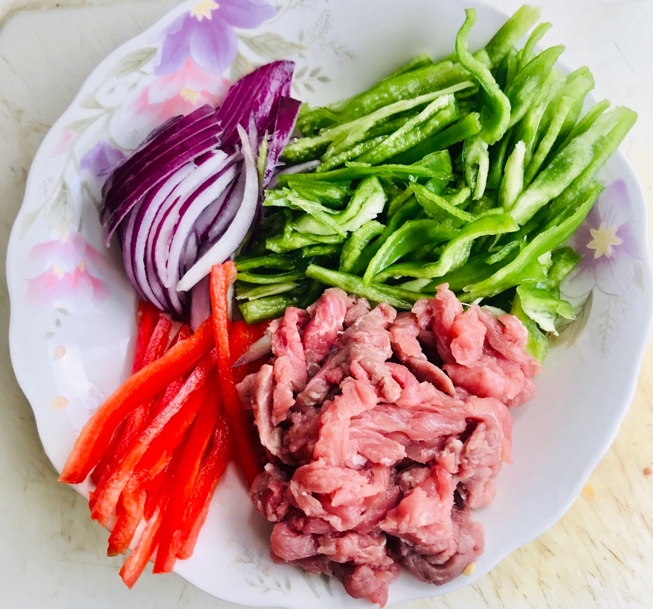 炒牛肉丝
