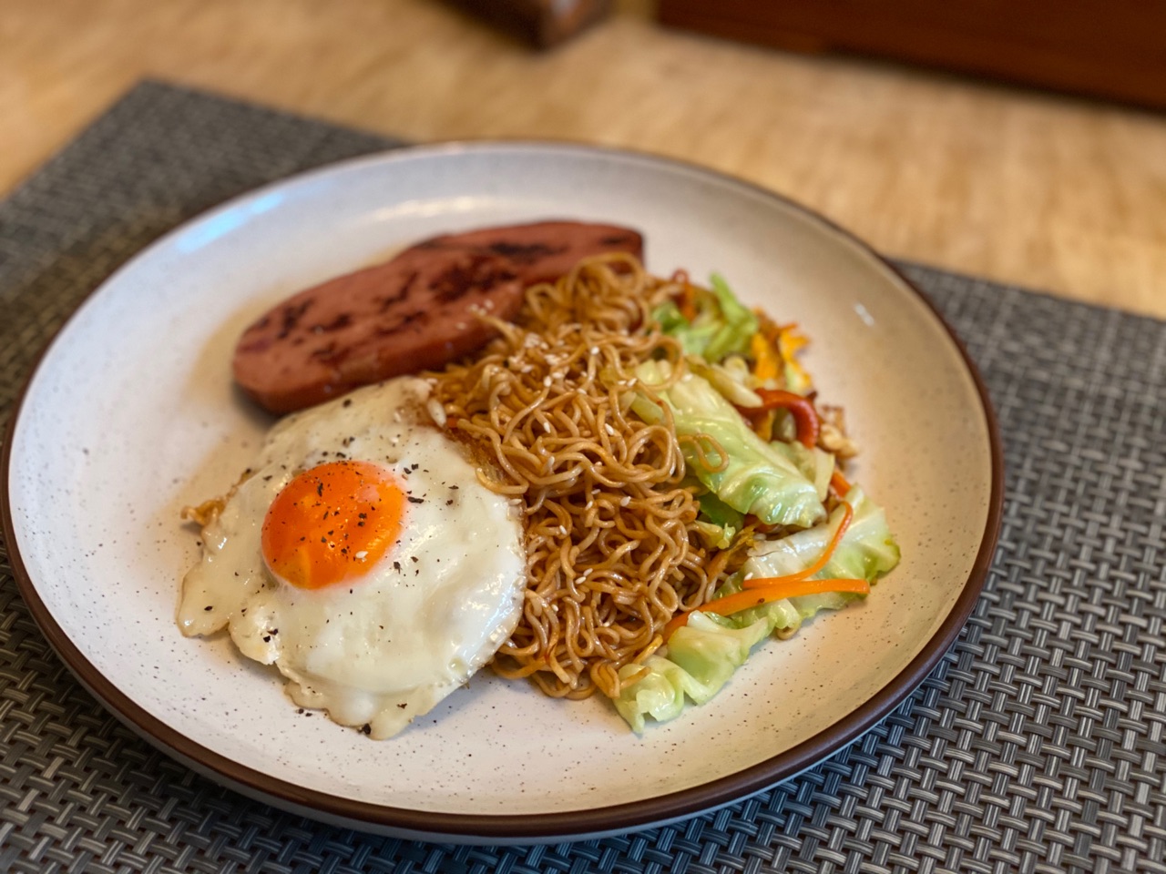 炒泡面