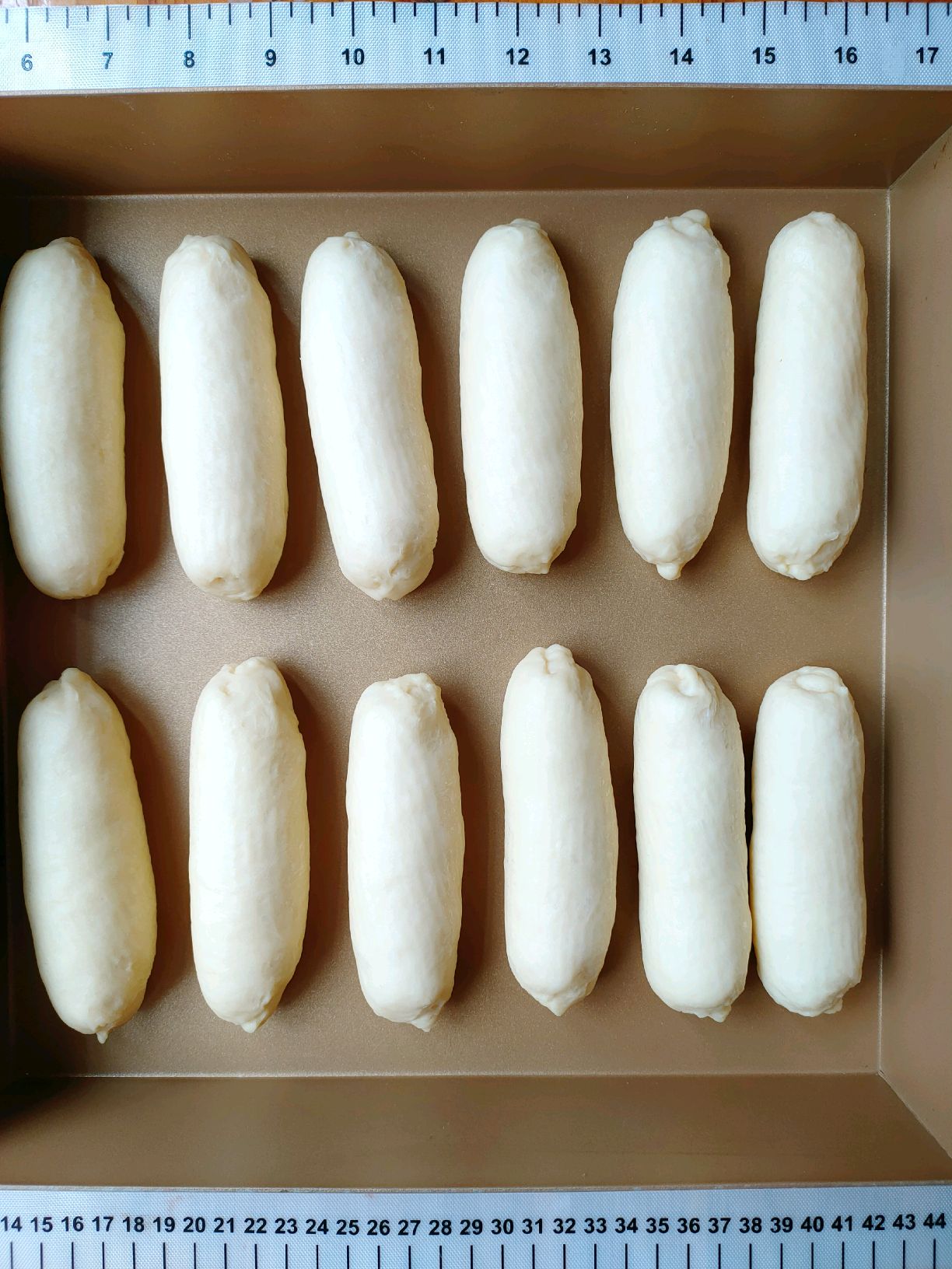 超柔软拉丝的炼乳牛奶排包