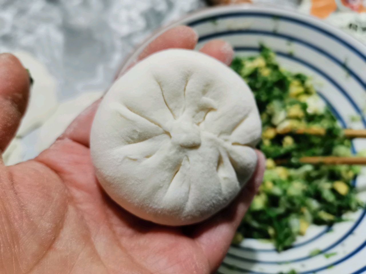 超柔软青菜鸡蛋馅饼