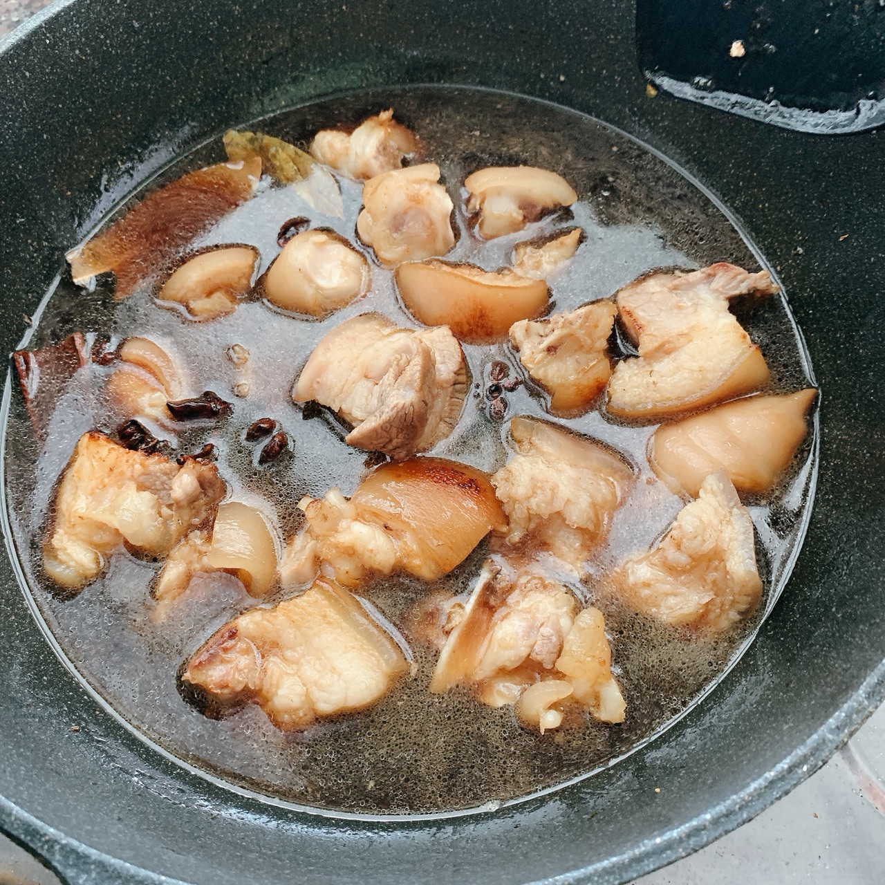 潮汕卤猪蹄