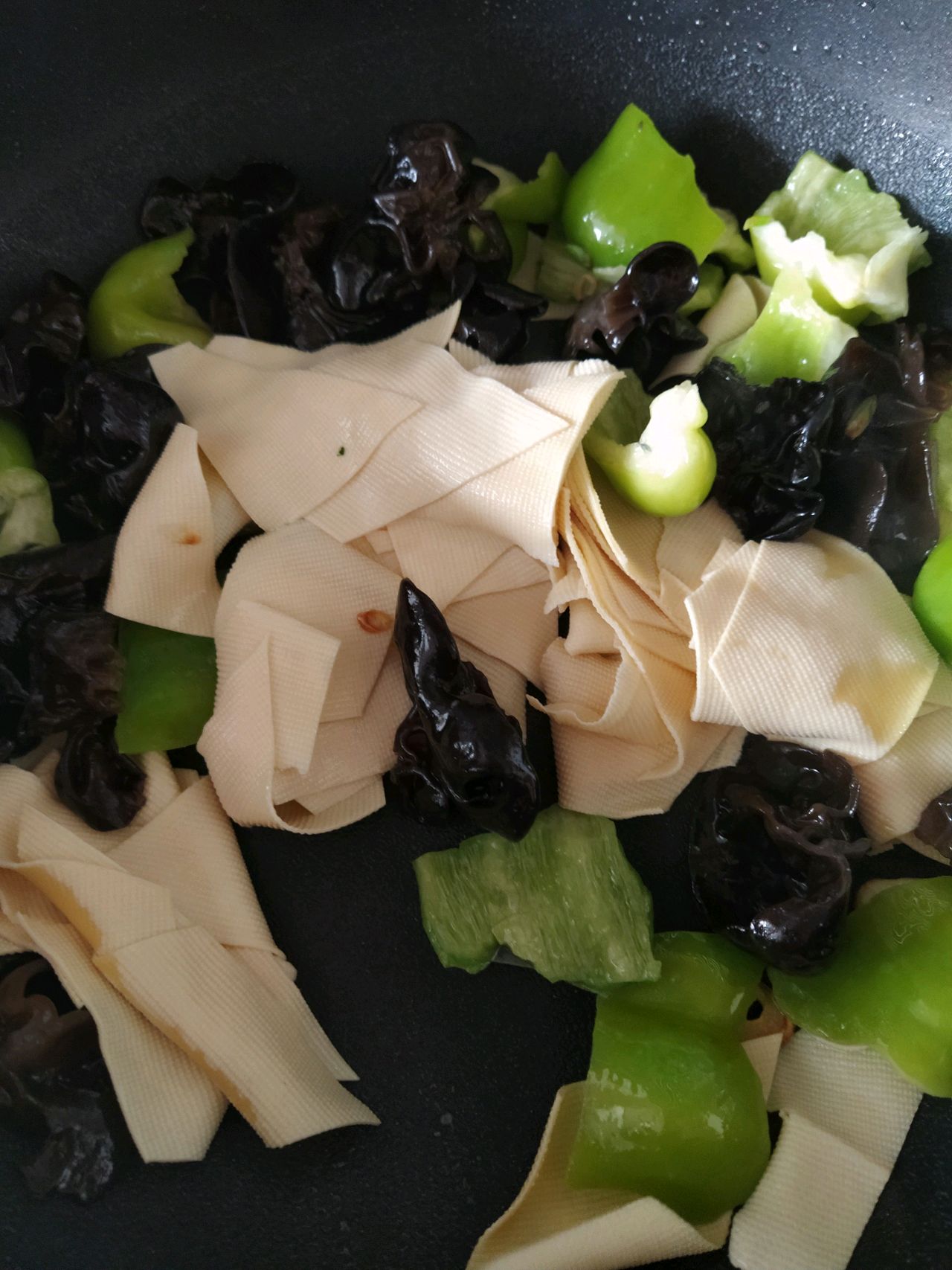 超下饭的家常炖豆皮
