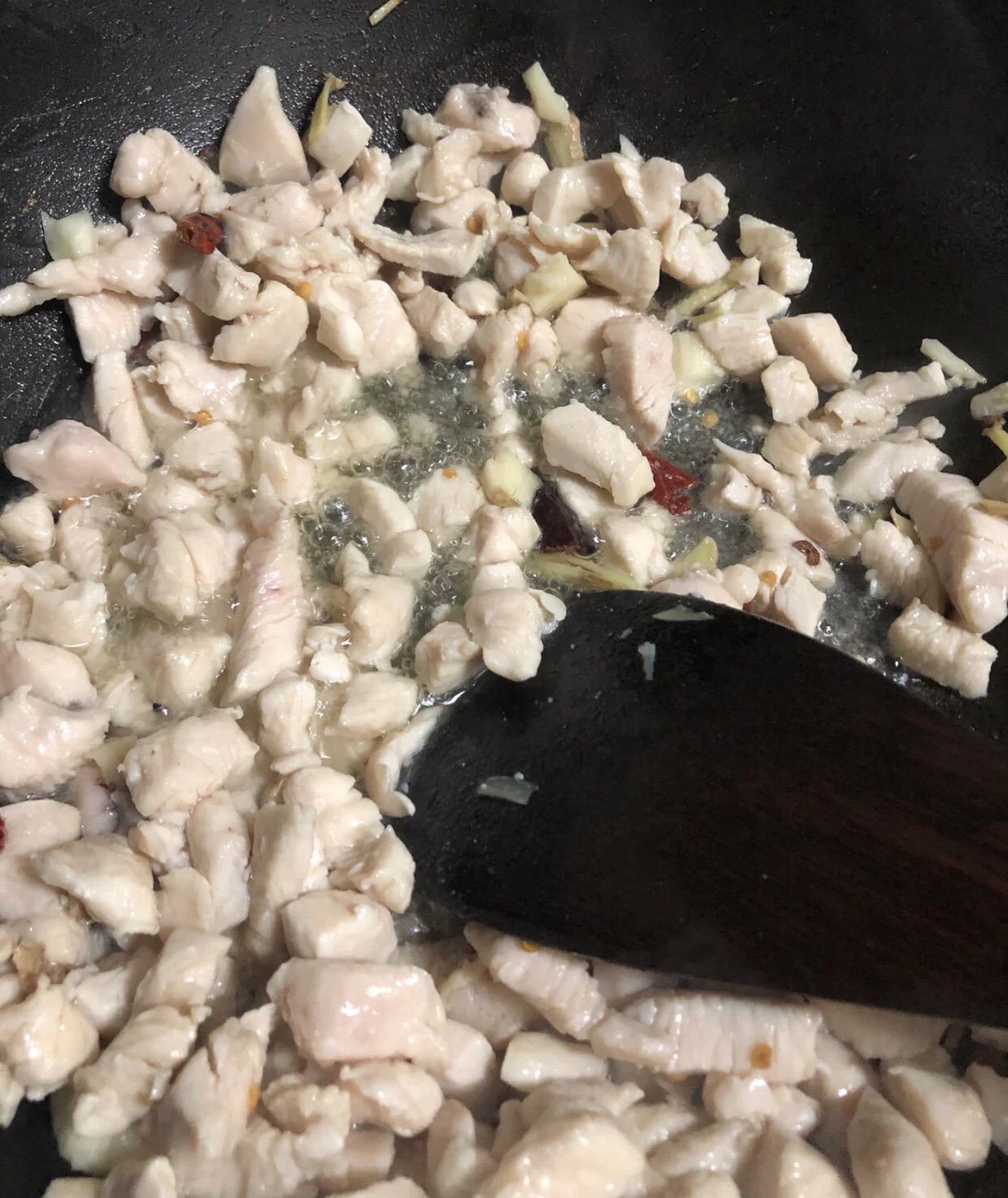 超下饭的辣炒鸡丁