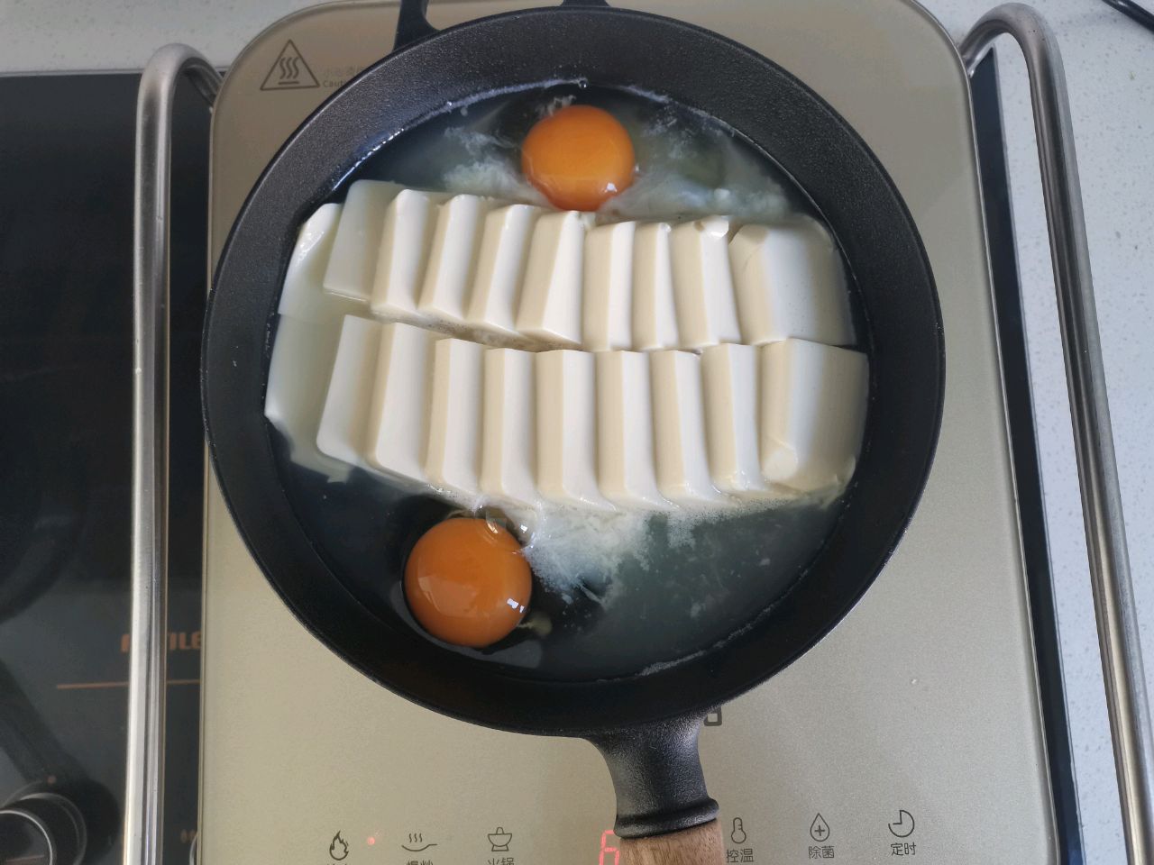 超下饭-秘制铁板鸡蛋豆腐