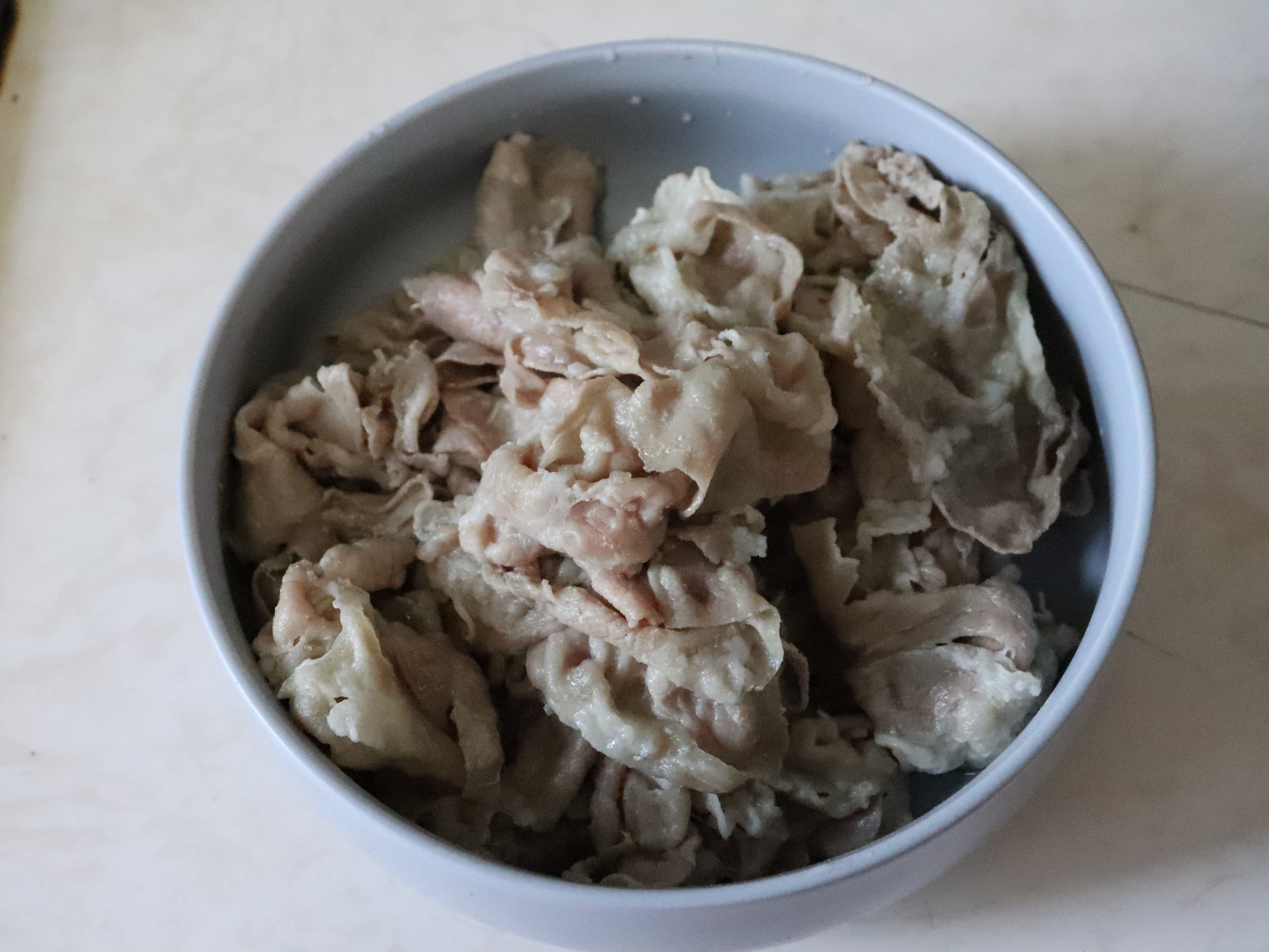 超鲜美好喝的白萝卜丝肥牛汤