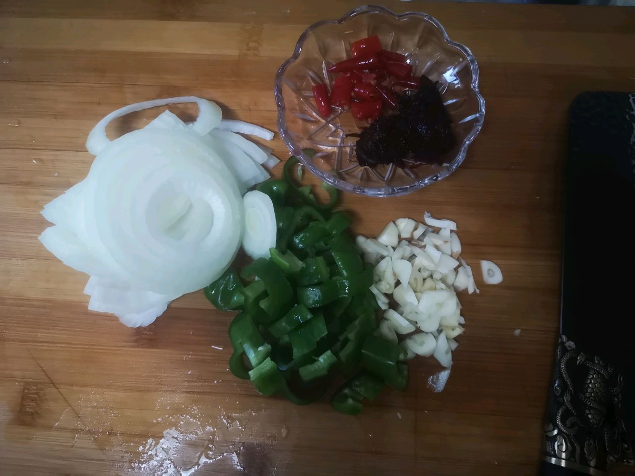 炒羊肉菜花