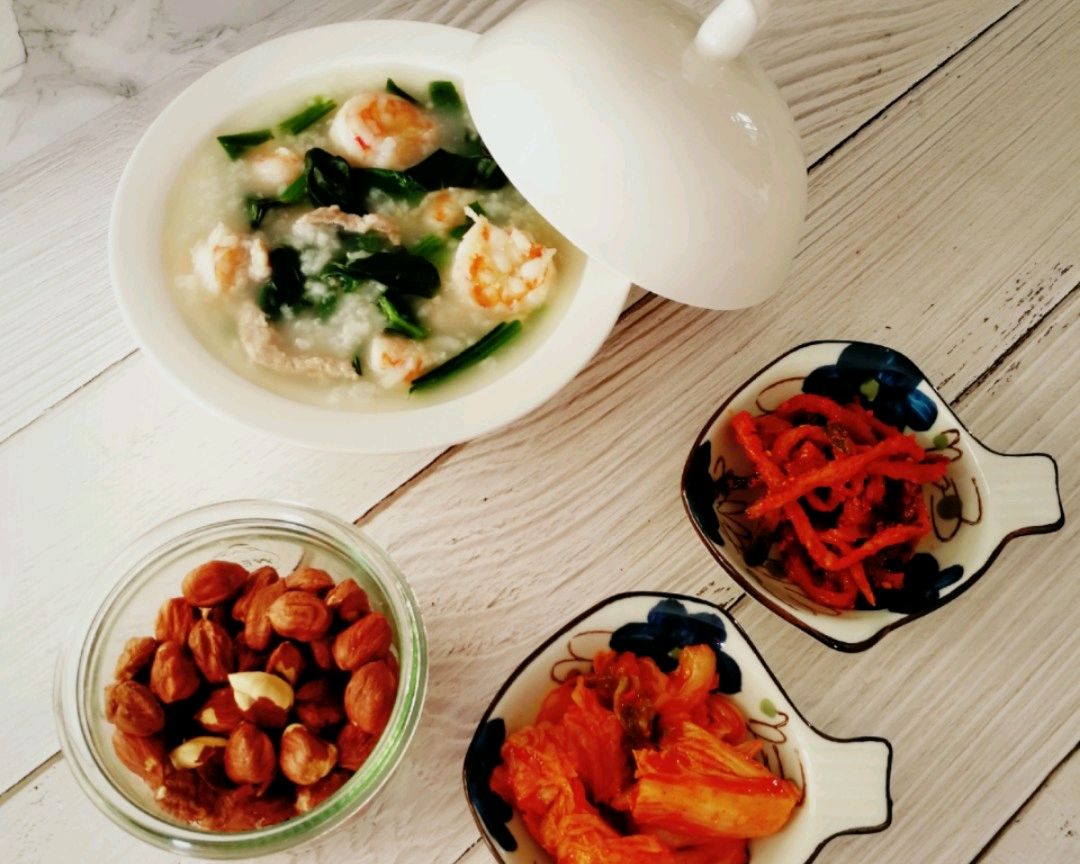 超营养的虾仁菠菜瘦肉粥