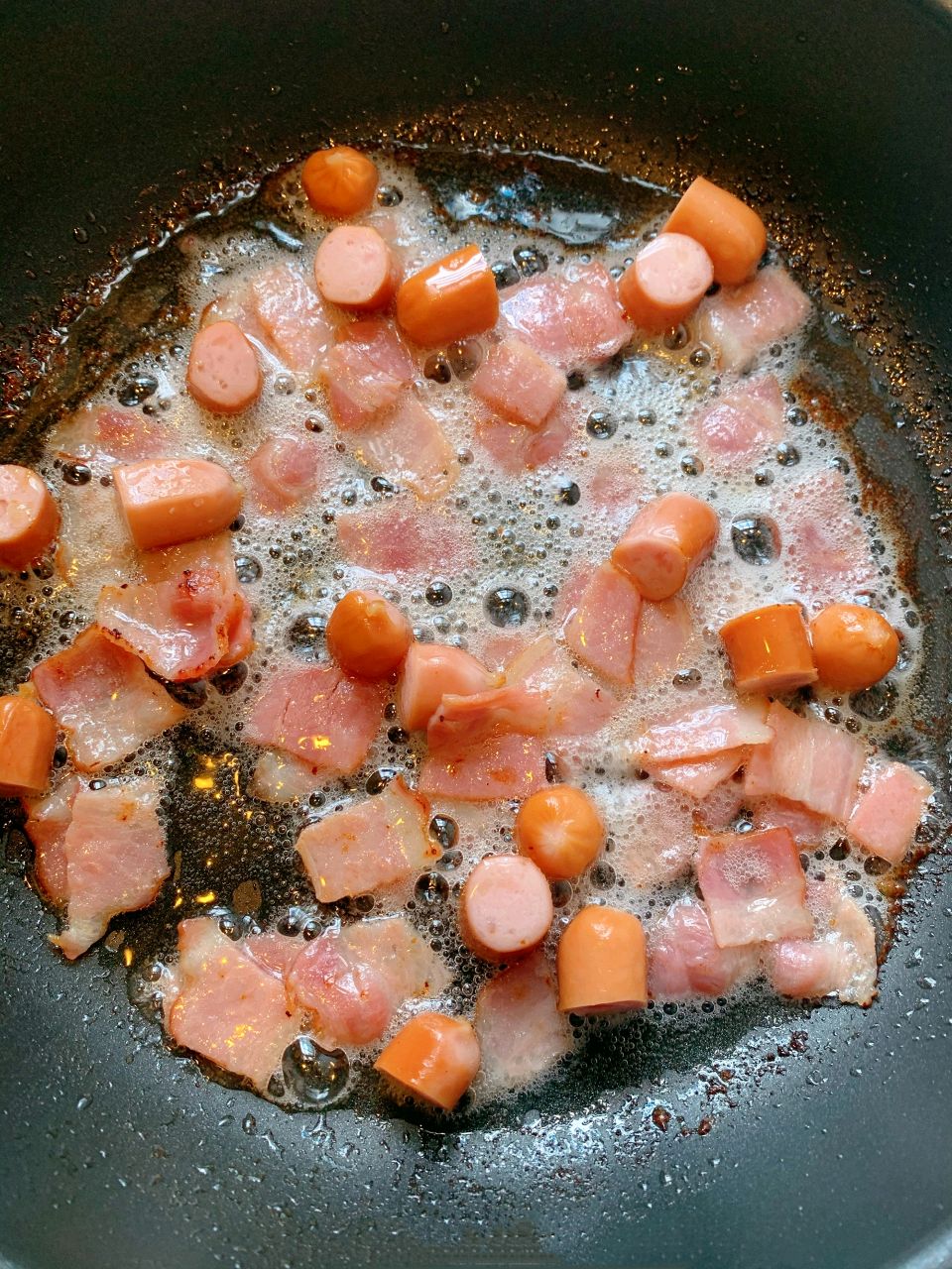 車釐茄腸仔煙肉意粉