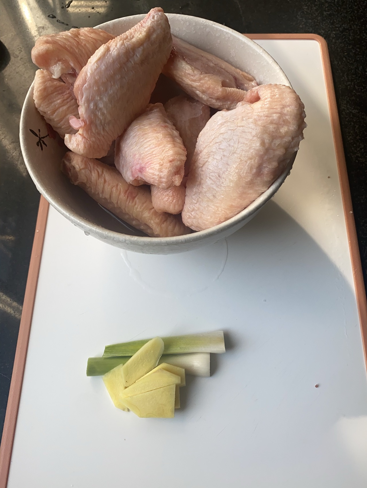 吃到停不下来的可乐鸡翅
