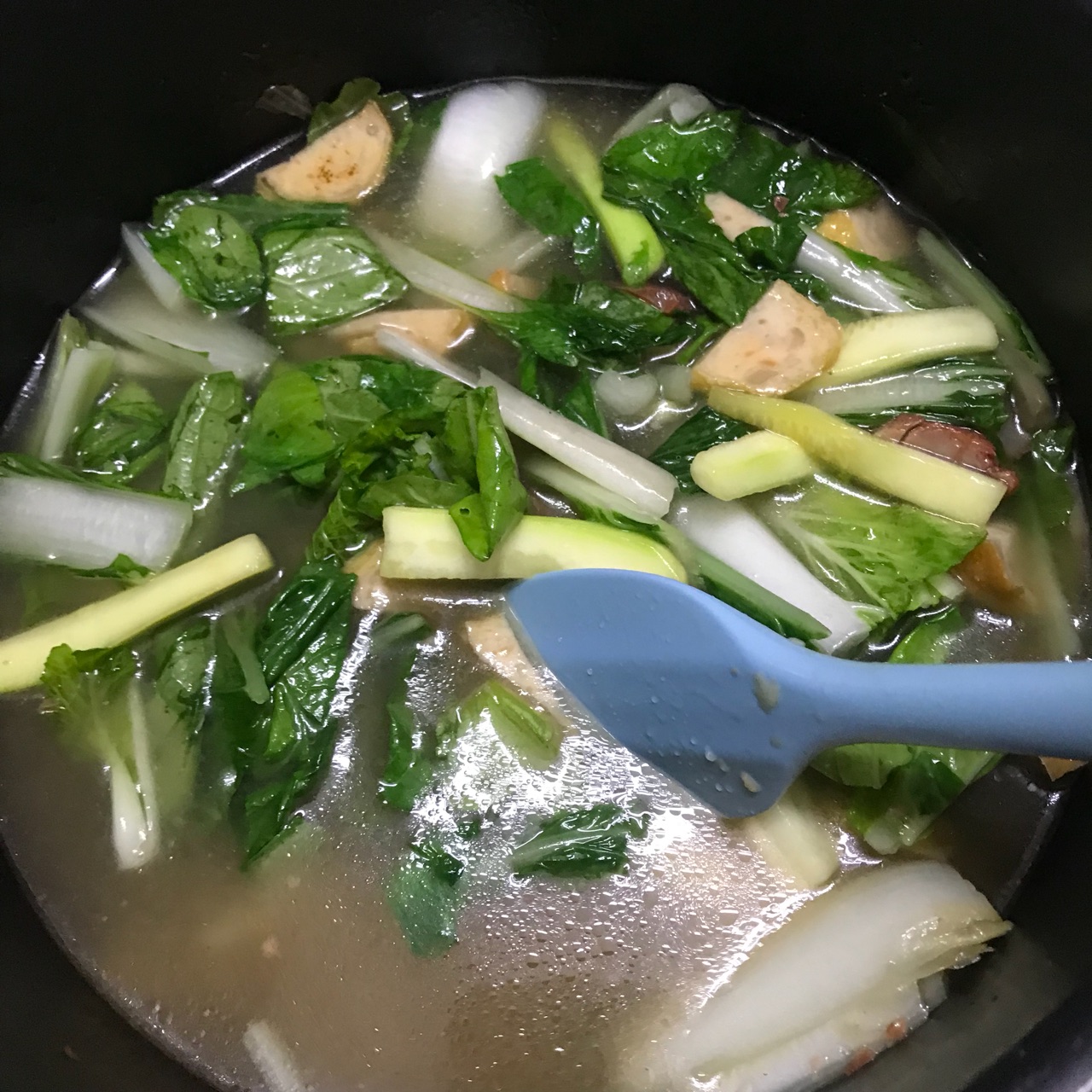 吃的是家乡味道叉烧肉饼挂面