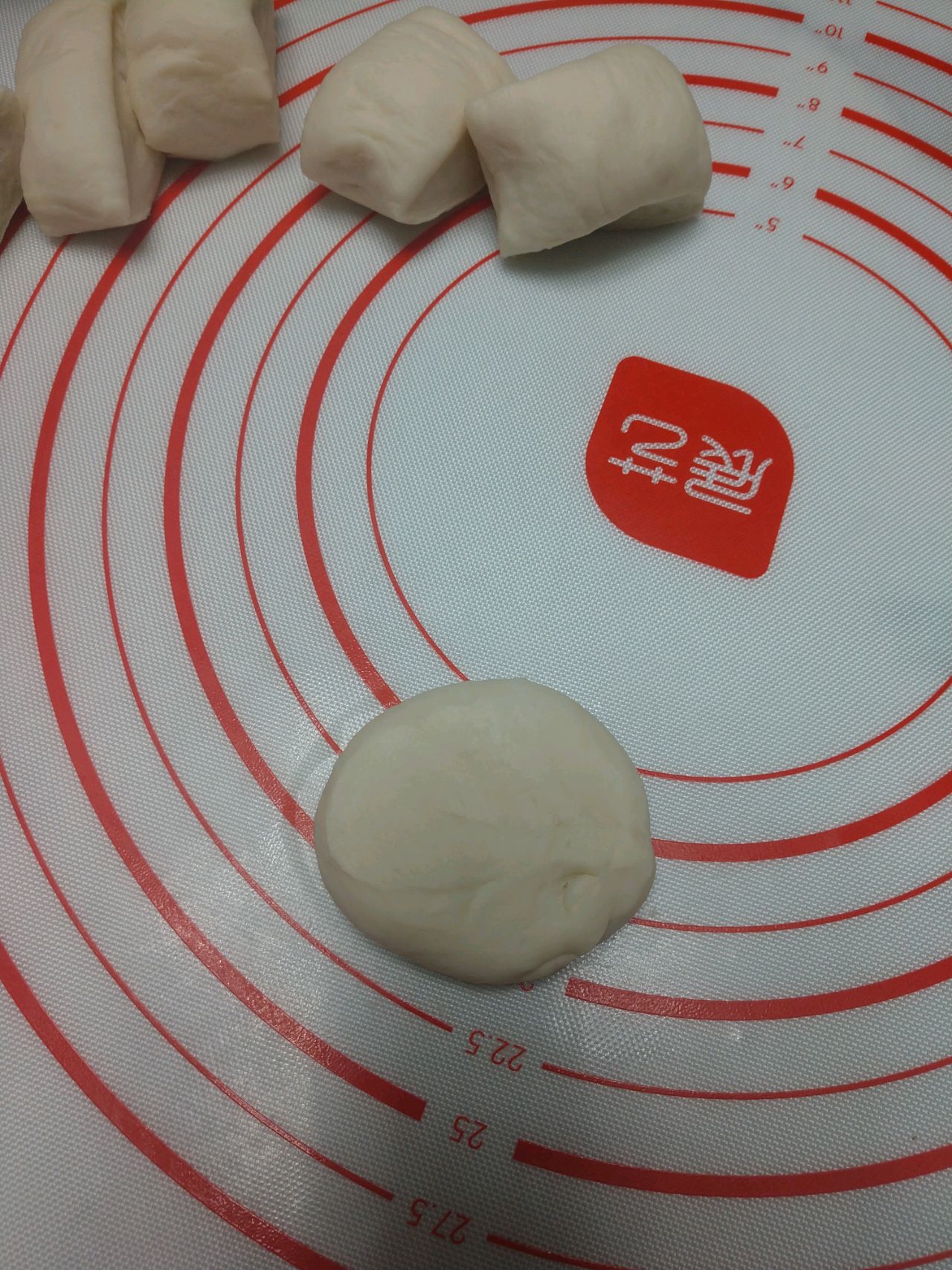 吃了停不了口的肉包！