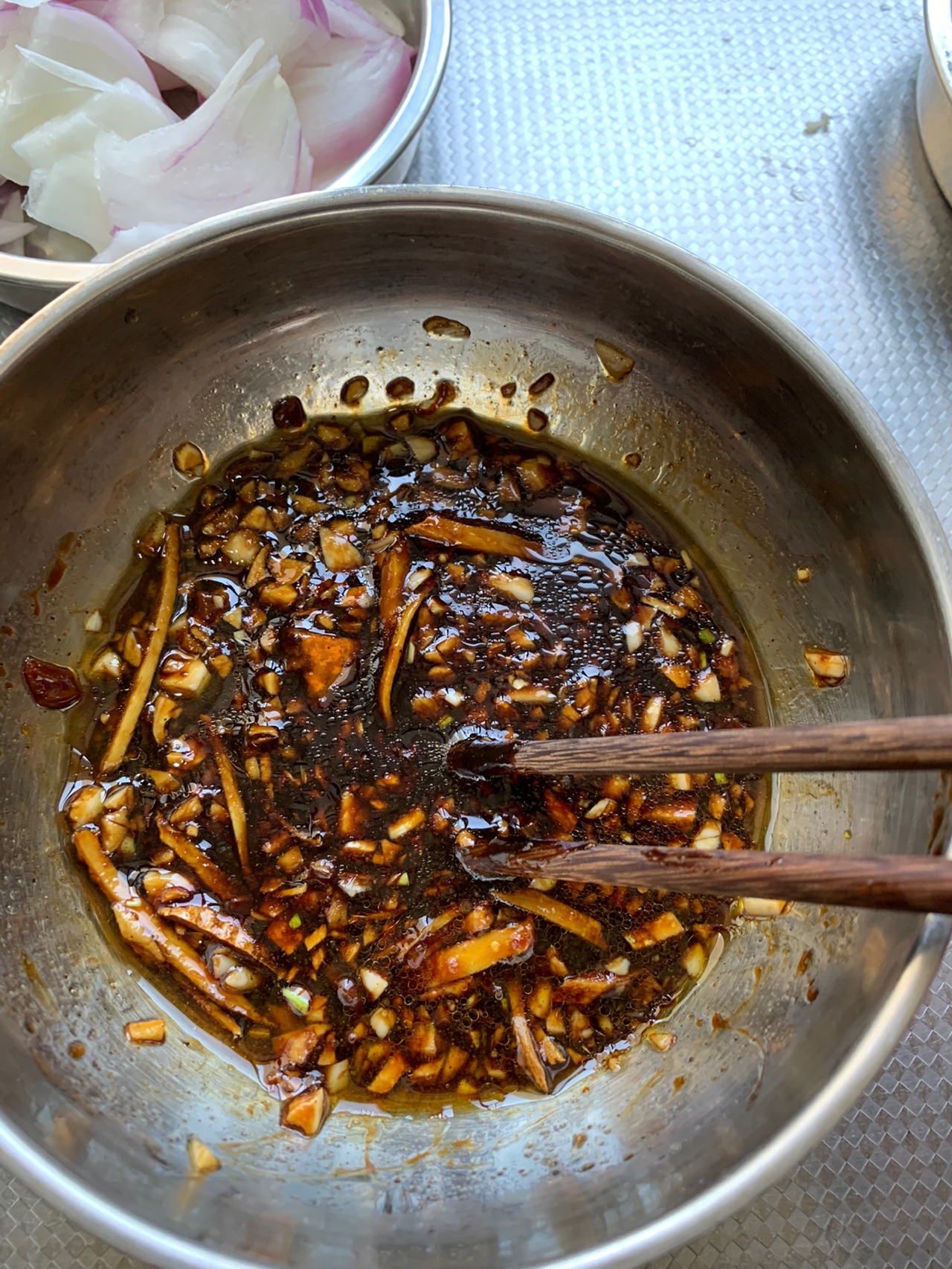 吃完不用洗锅的锡纸花甲