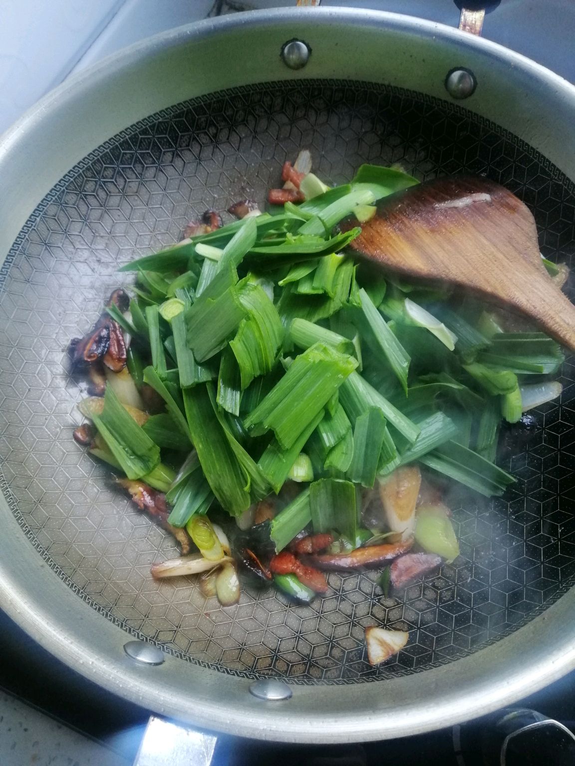 豉香大蒜咸肉