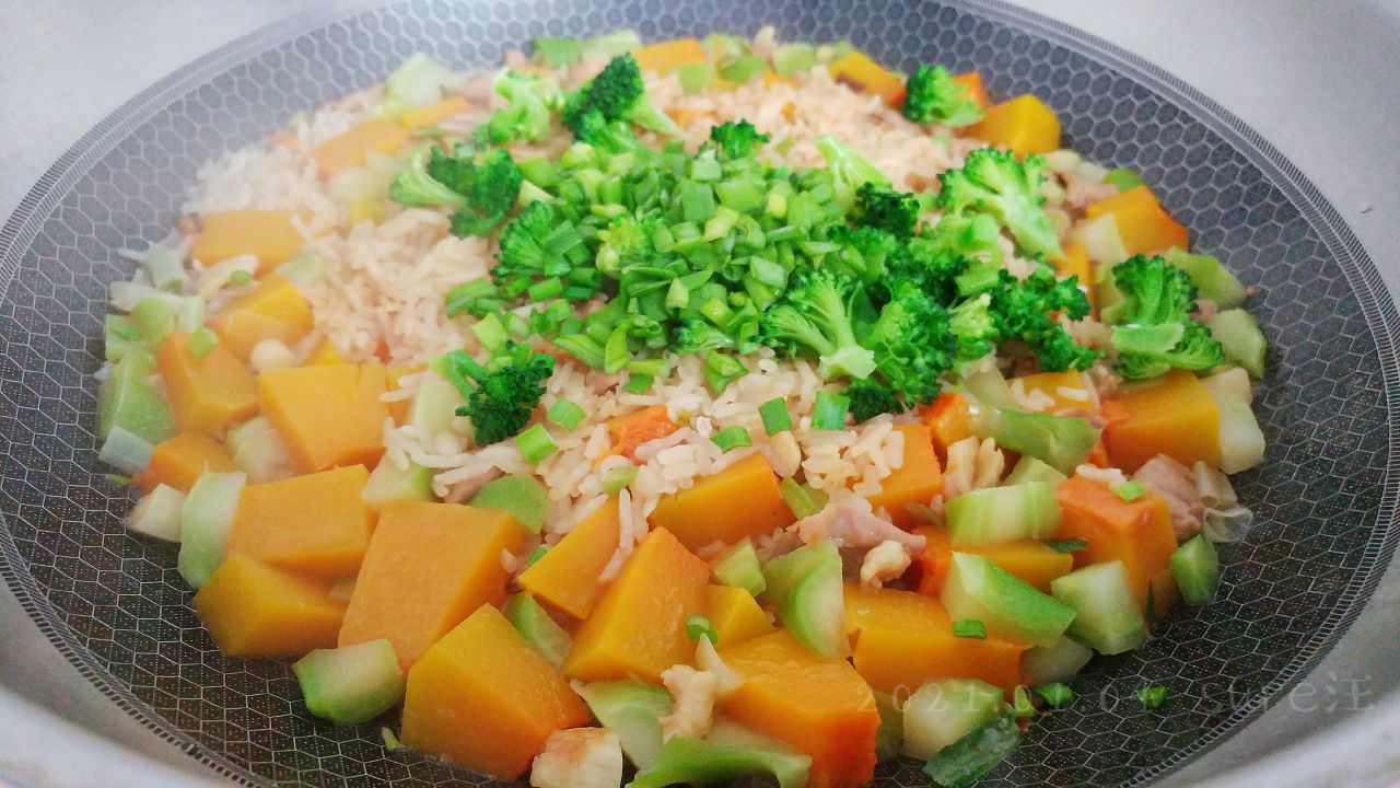 豉香花肉南瓜饭