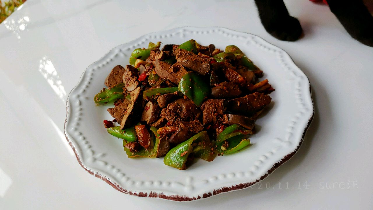 豉油剁椒辣鸡肝