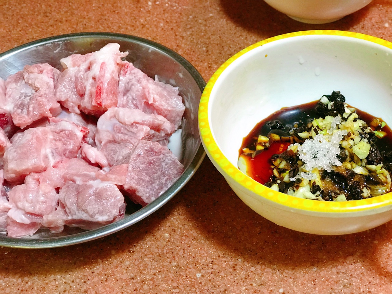 豉汁排骨蒸韭菜饺