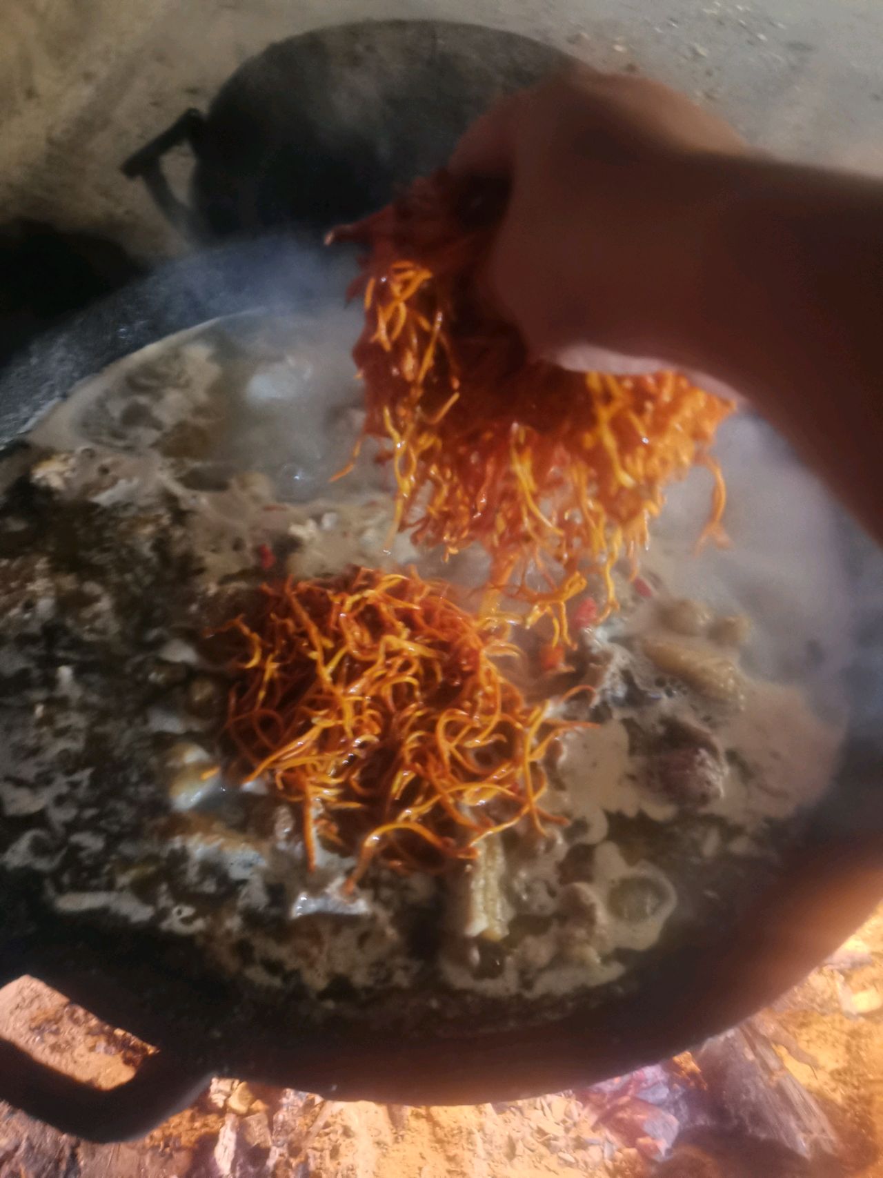 虫草花炖鸡