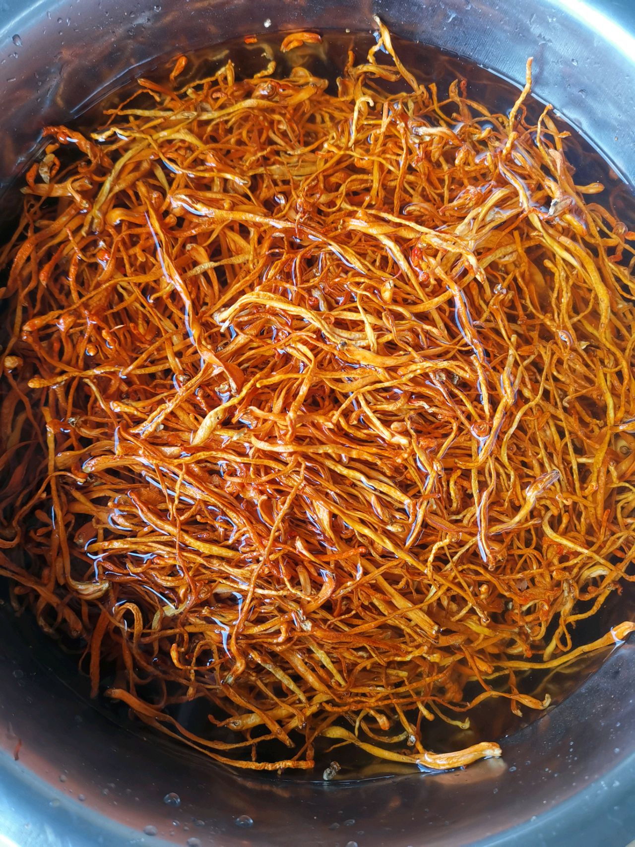 虫草花炖鸡
