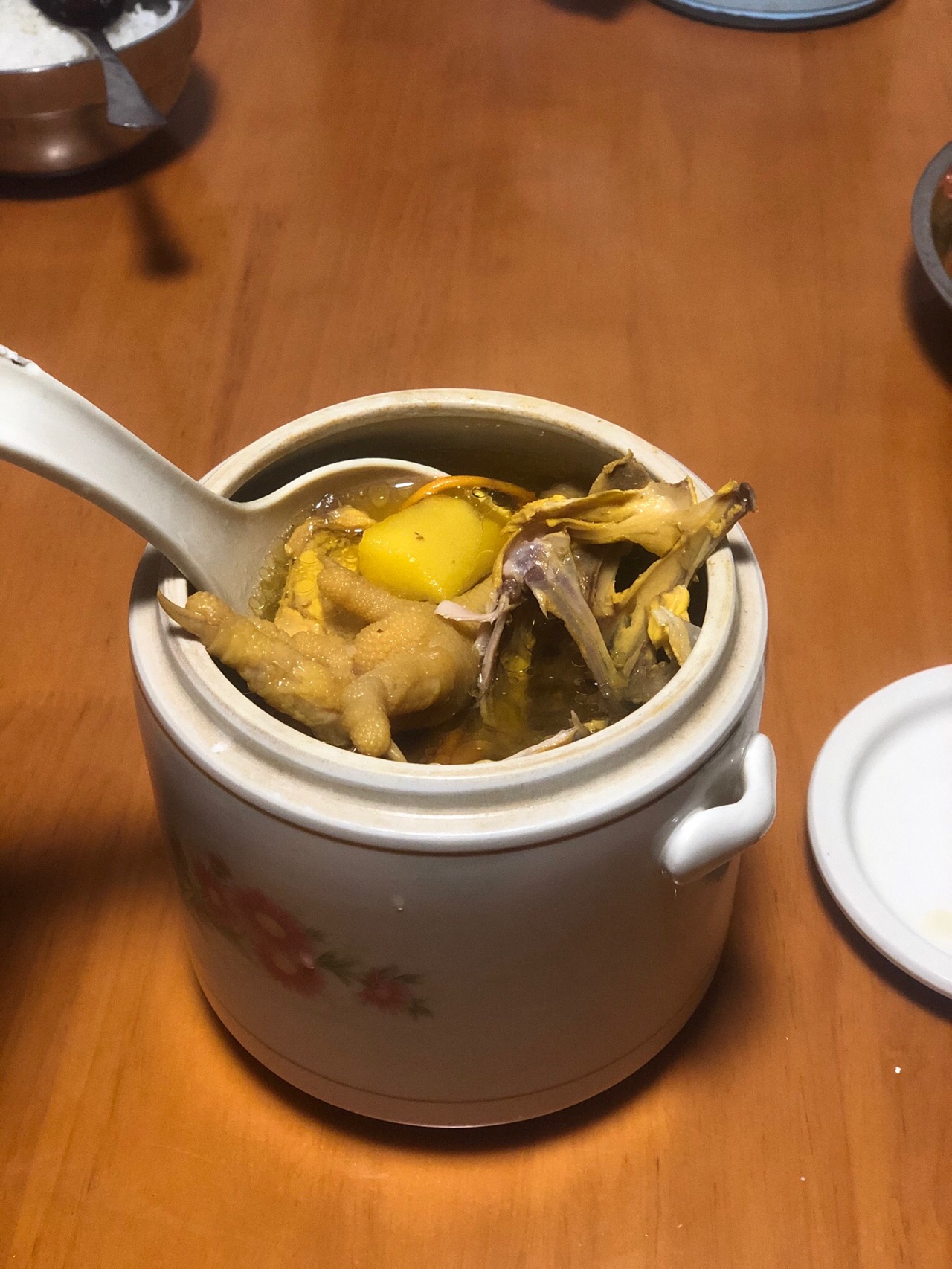 虫草花淮山鸡骨汤