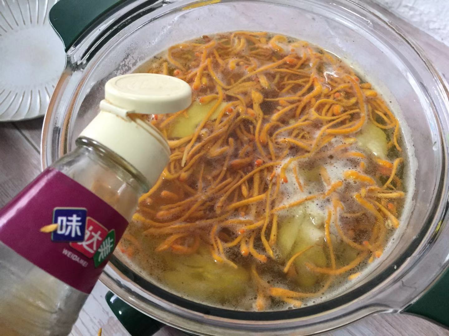 虫草花椰子鸡汤