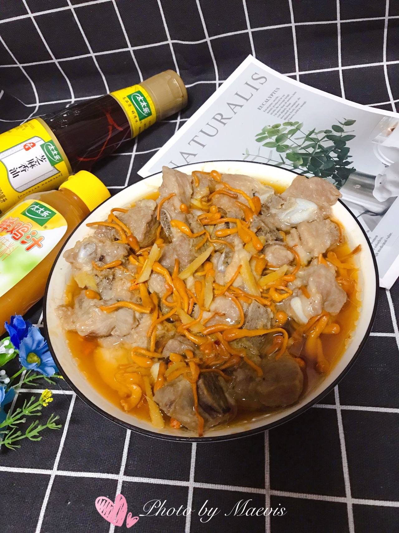 虫草花蒸排骨