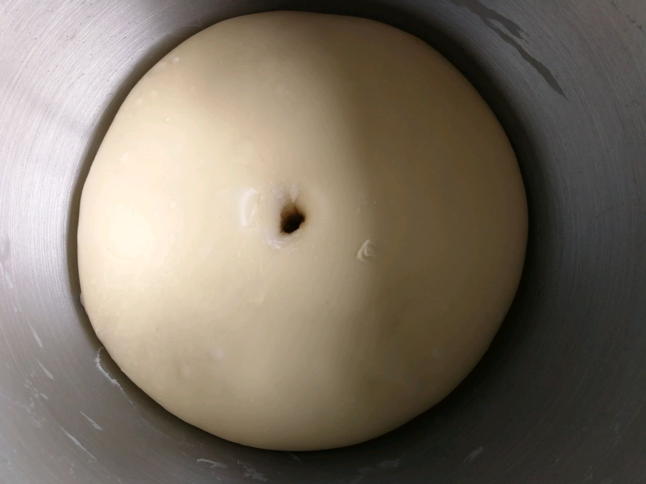 丑萌丑萌的章鱼面包
