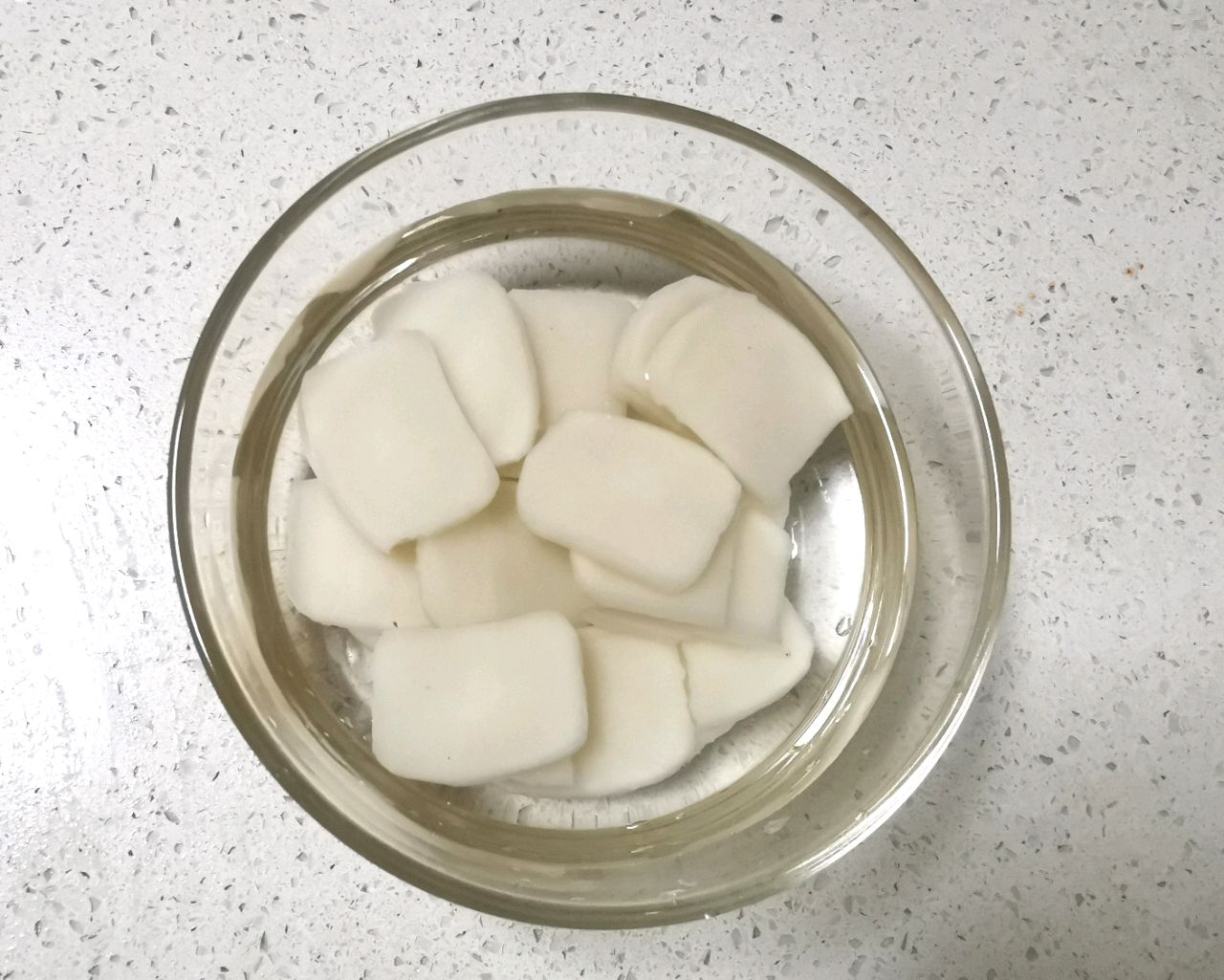 初冬的暖身泡菜肥牛锅