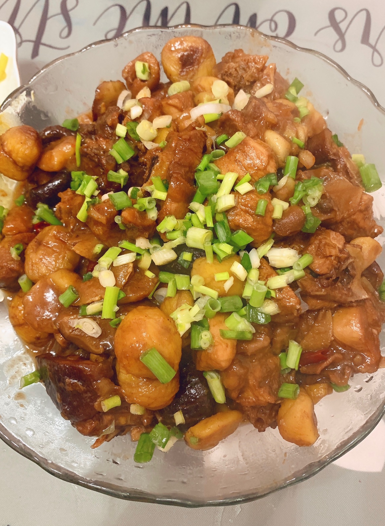 初冬味道：香菇板栗烧鸡