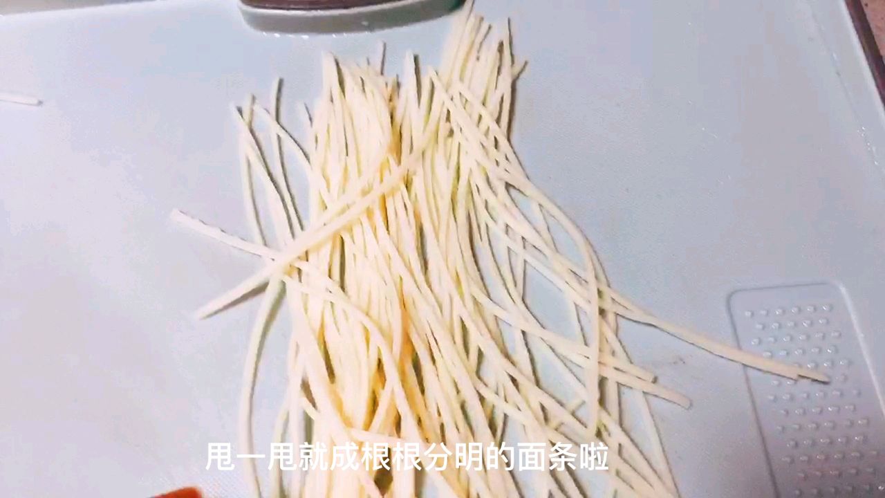 厨房小白秒会的阳春鱼面